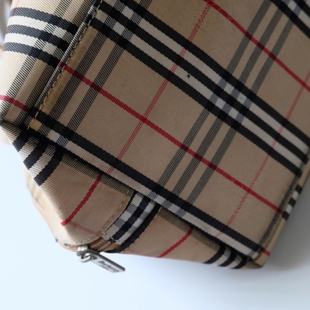Burberry Burberry Nova Check Handbag Size ONE SIZE - 8 Thumbnail