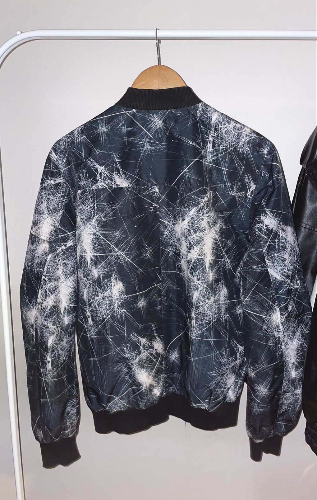 Concepts d'Odeur Odeur O-S-A Tiger bomber jacket size L Size US L / EU 52-54 / 3 - 2 Thumbnail
