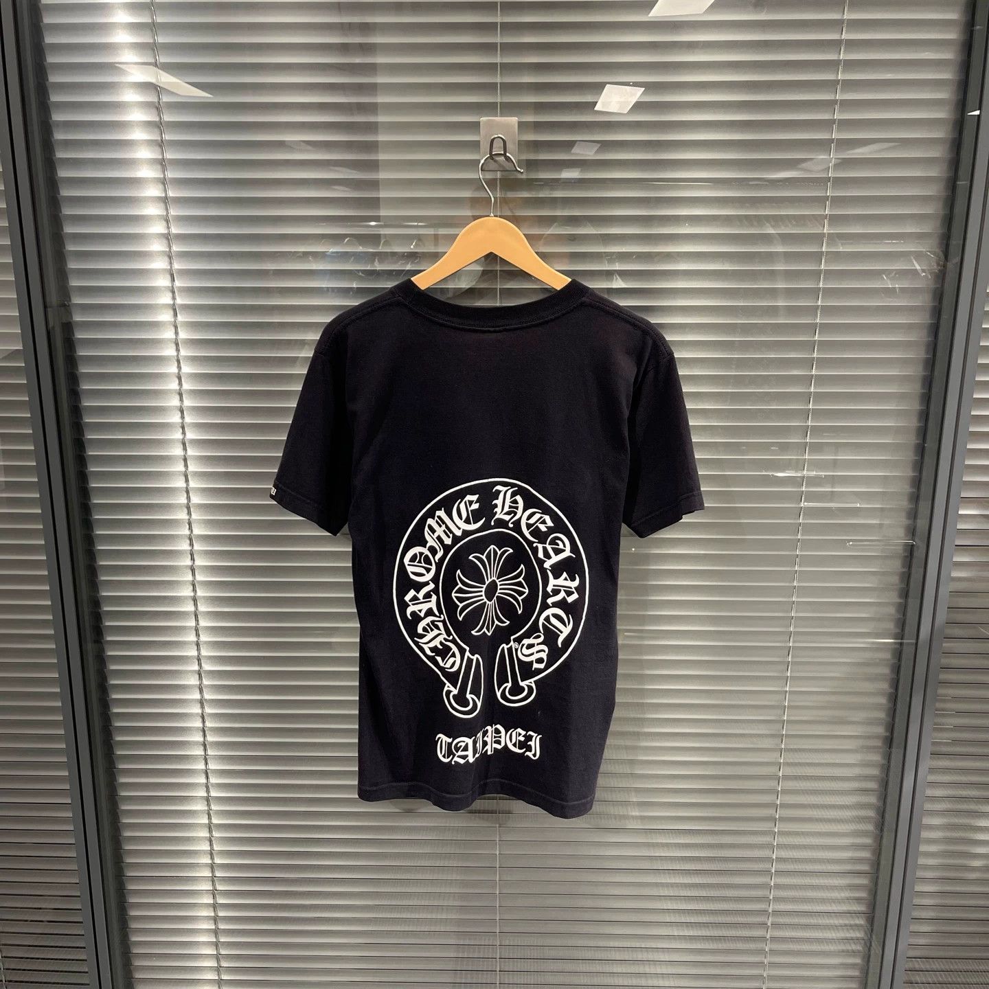 Chrome Hearts Chrome Hearts Taipei Limited Horseshoe Print Tee S Size US S / EU 44-46 / 1 - 1 Thumbnail
