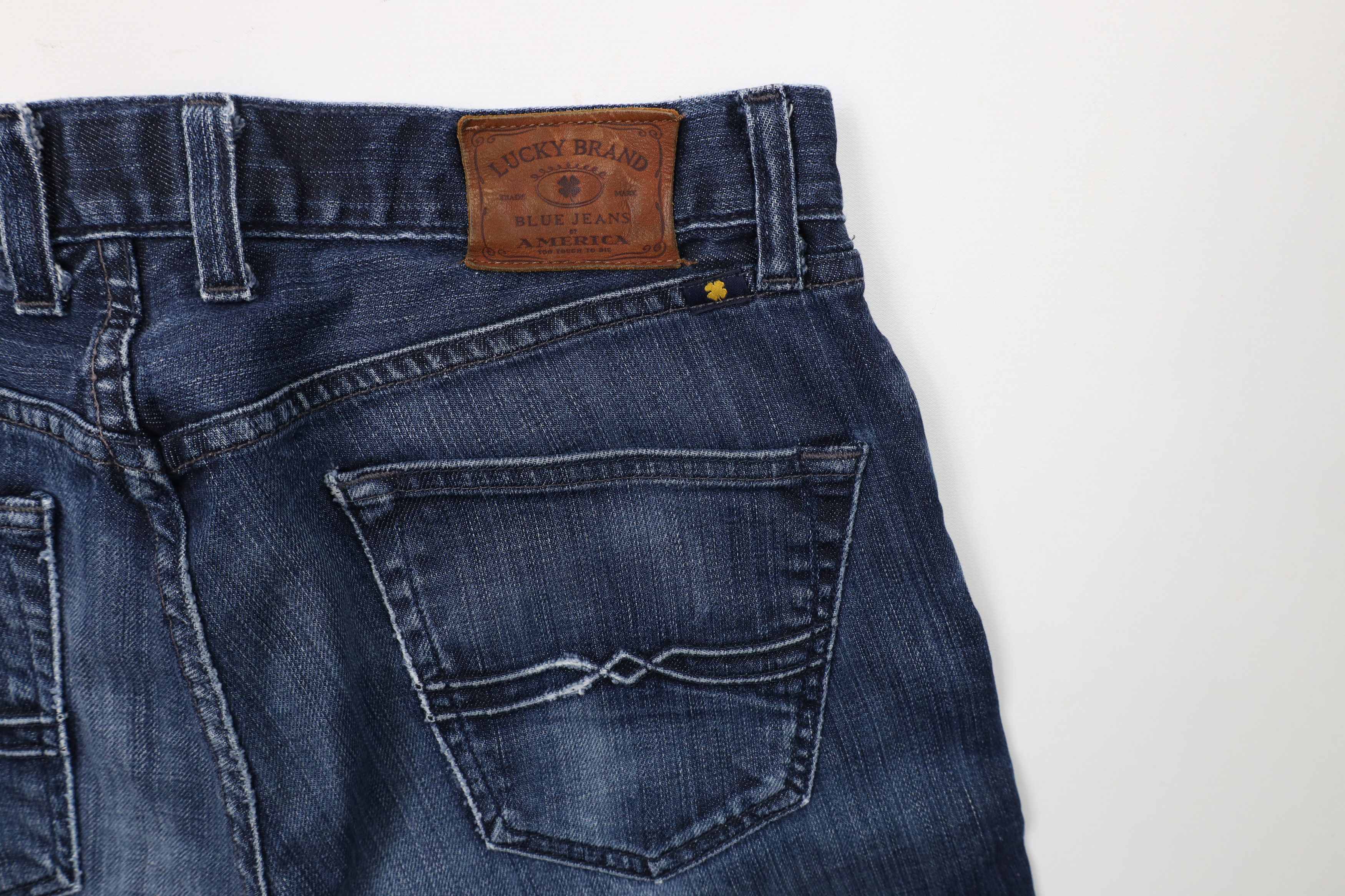 Lucky Brand × Vintage Vintage Y2K Lucky Brand Original Straight Leg Denim Jeans Size US 33 - 13 Thumbnail