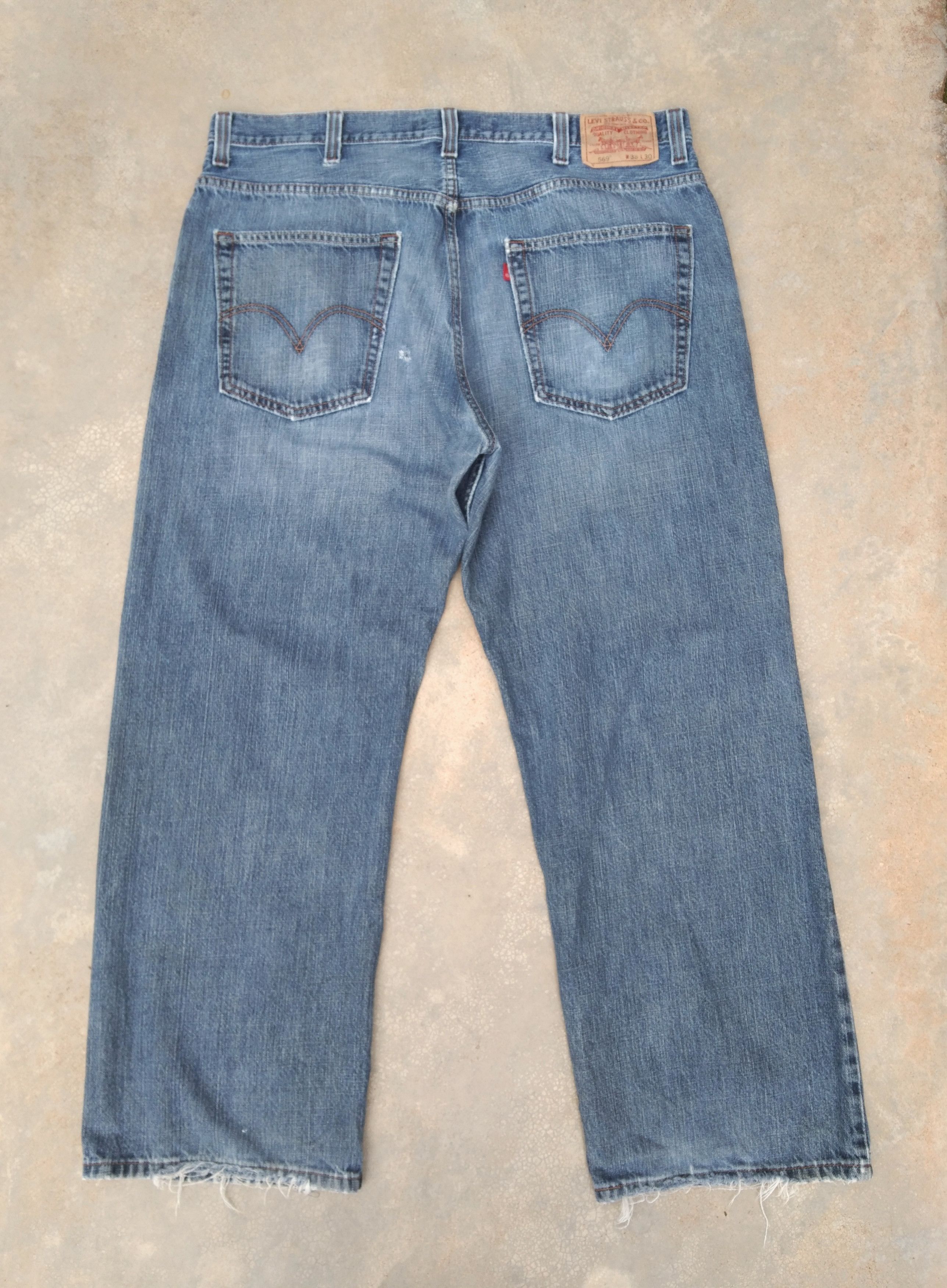 Levi's Vintage Levi's Jeans 569 Loose Straight Leg 38x30 Size US 38 / EU 54 - 2 Thumbnail