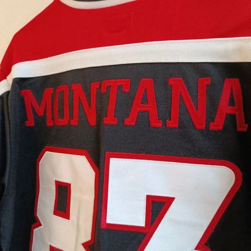 Supreme Supreme Scarface Tony Montana Black Red Hockey Jersey M 2017 Size US M / EU 48-50 / 2 - 14 Thumbnail