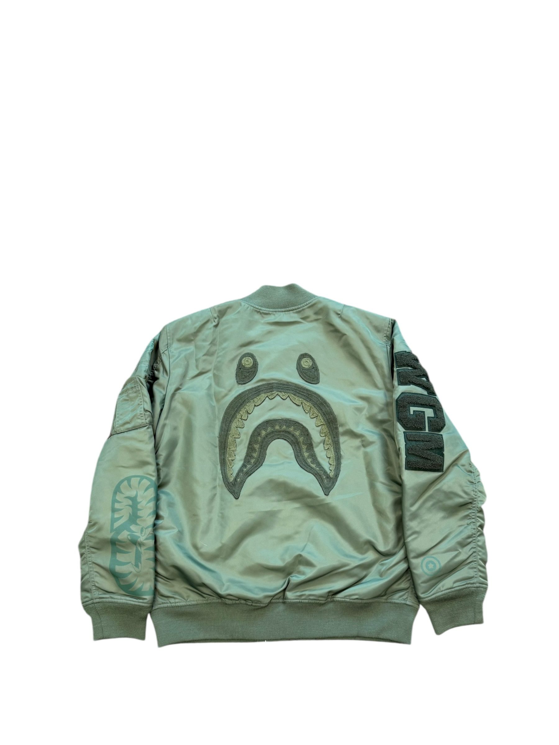 Bape BAPE Back Shark MA1 Bomber Jacket Olive Size US L / EU 52-54 / 3 - 2 Thumbnail