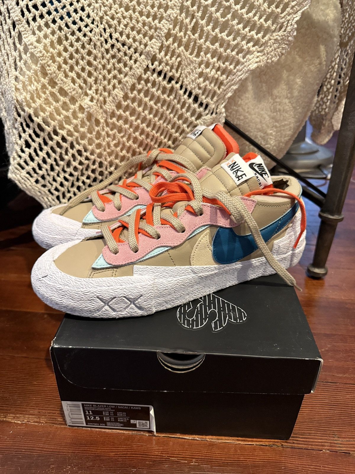 Nike Nike Kaws X Sacai Size US 11 / EU 44 - 3 Thumbnail