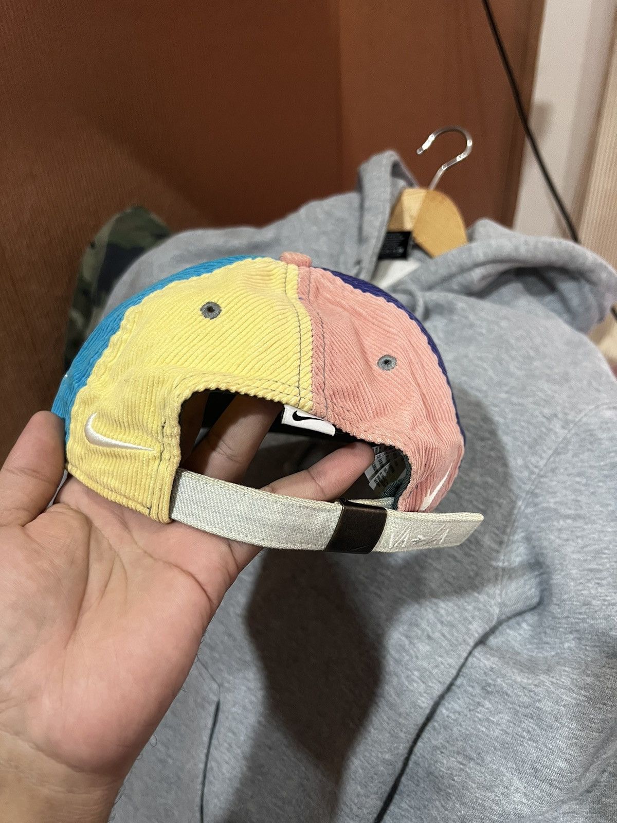 Nike × Vintage Nike x Sean Wotherspoon Air Max 1/97 Corduroy Pinwheel RARE Size ONE SIZE - 2 Thumbnail