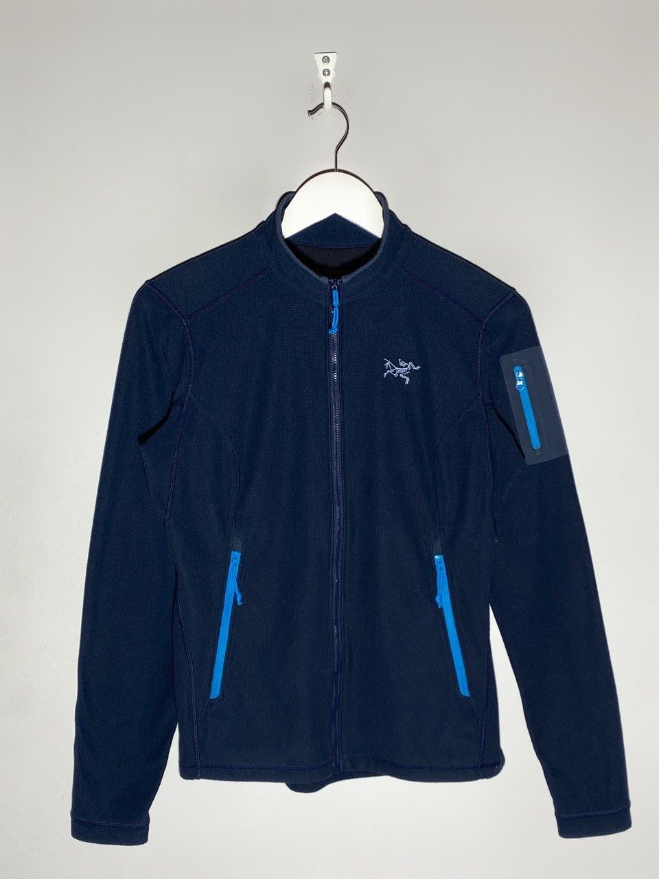 Arc'teryx Arcteryx women’s fleece full zip sweater blue Size M / US 6-8 / IT 42-44 - 1 Thumbnail