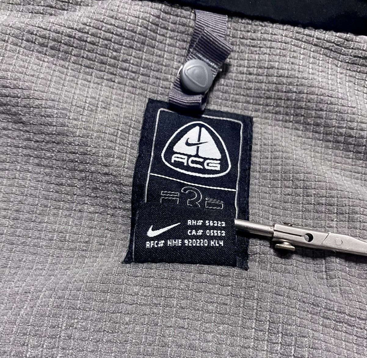Goretex × Nike ACG Vintage Unisex Nike ACG Gore Tex Hardshell Snow Jacket Size S / US 4 / IT 40 - 13 Thumbnail