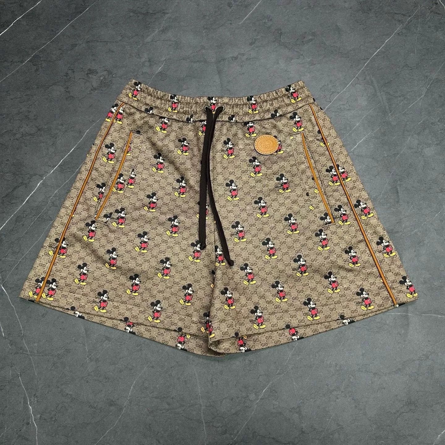 Gucci Gucci Mickey Logo Print Shorts XXS Size 22" - 1 Thumbnail