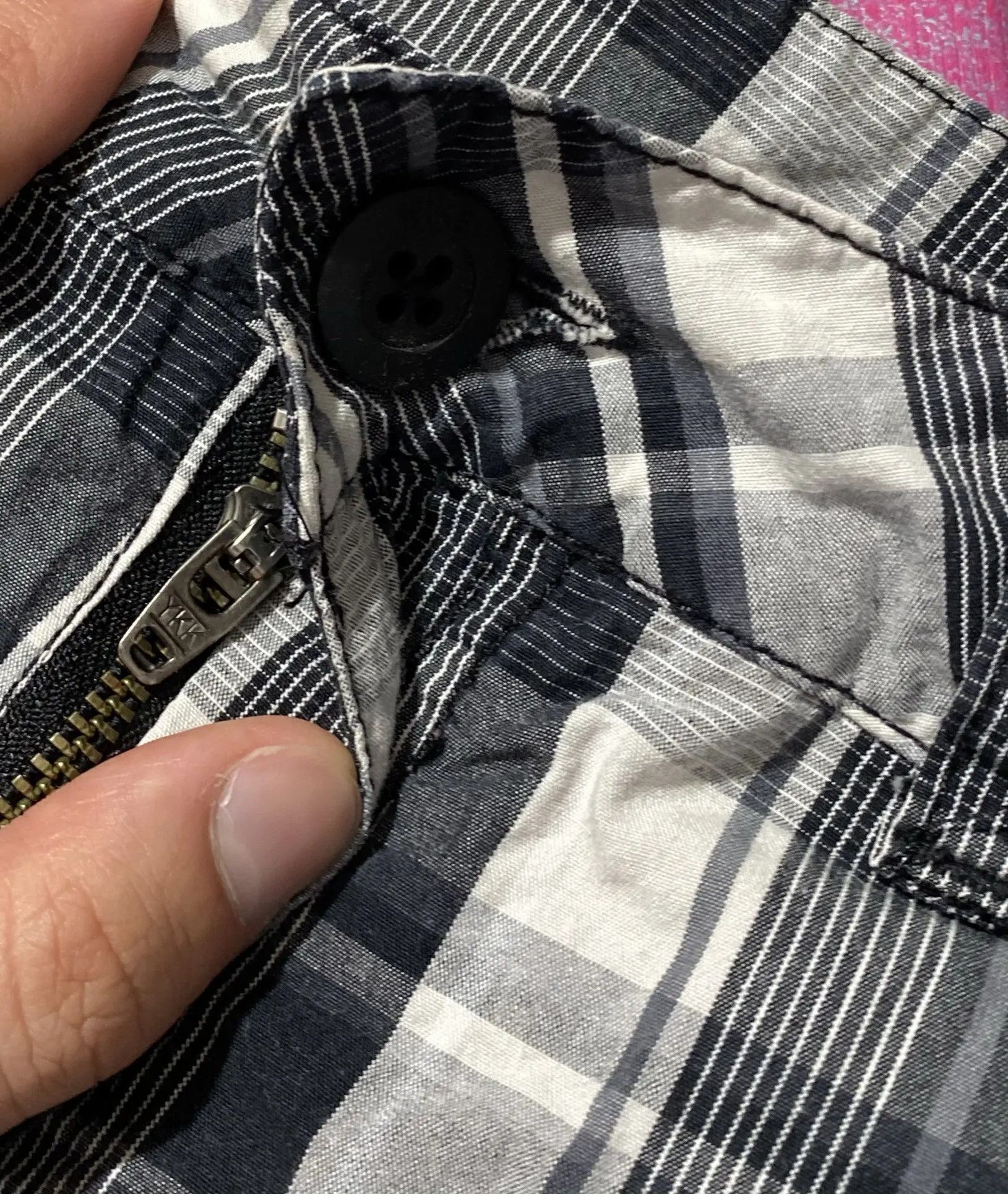 Nike Vintage Y2K Nike Cargo Check Shorts Size US 32 / EU 48 - 8 Thumbnail