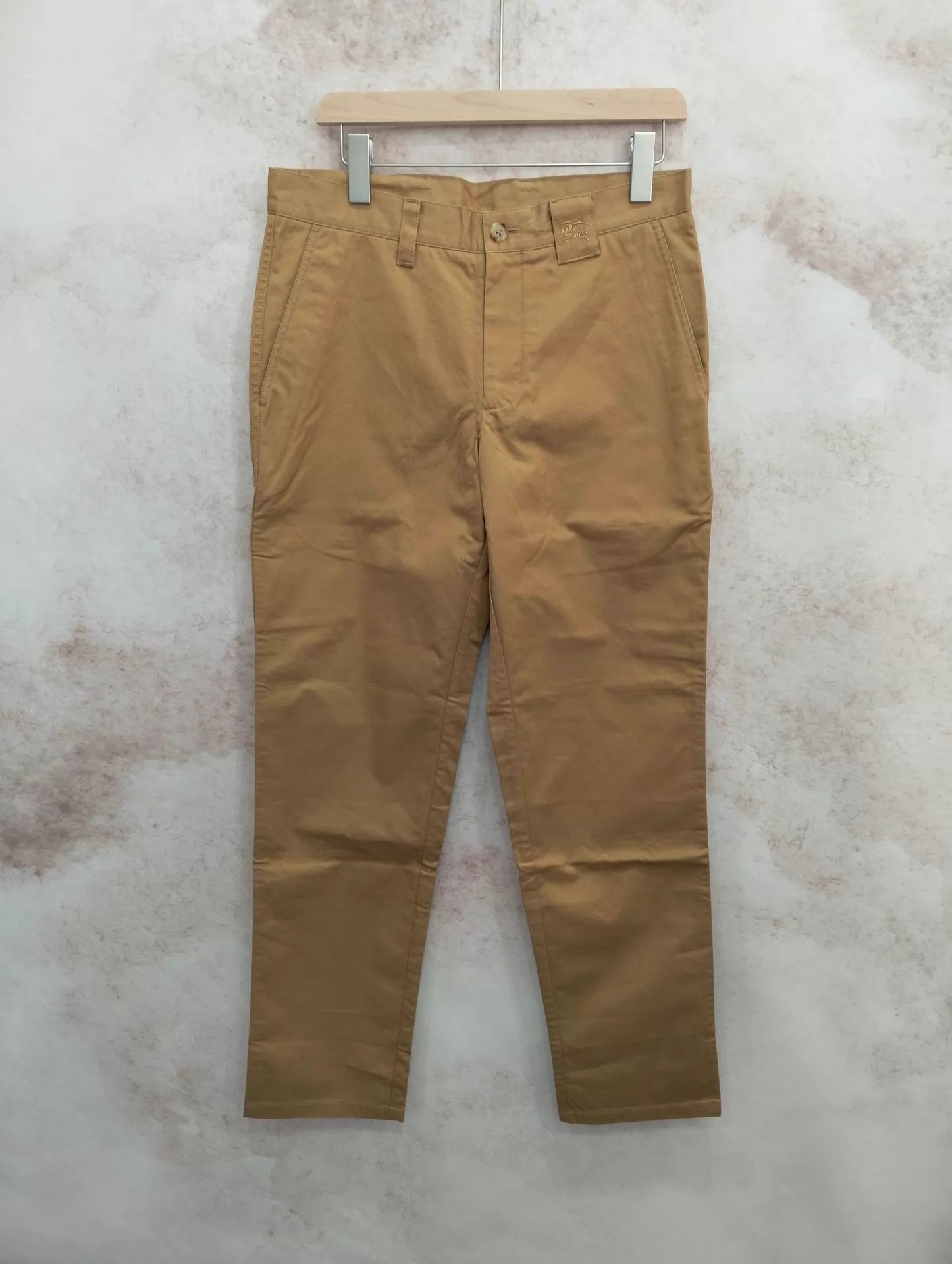 Burberry Burberry Solid Color Zip Pocket Chino Pants 46-52 Size US 30 / EU 46 - 1 Thumbnail