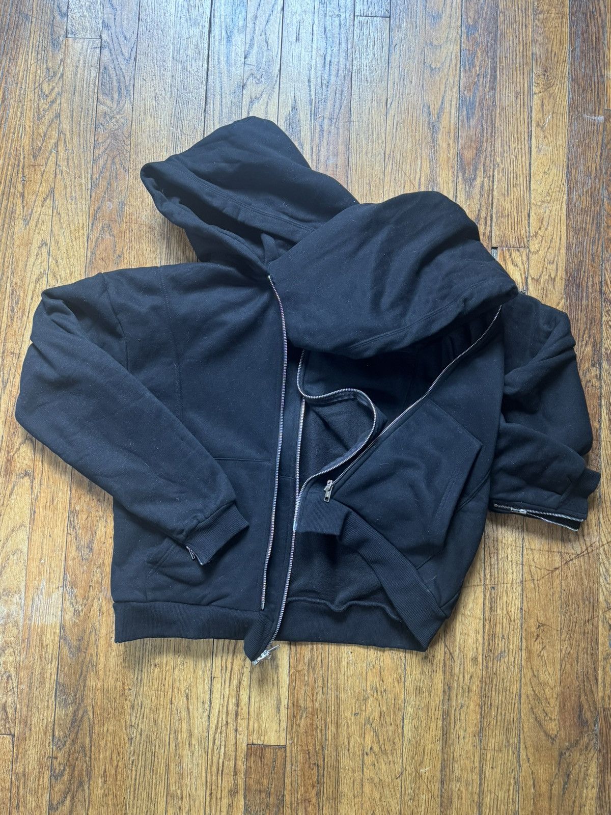 Other Symbiote hoodie Size US L / EU 52-54 / 3 - 4 Thumbnail