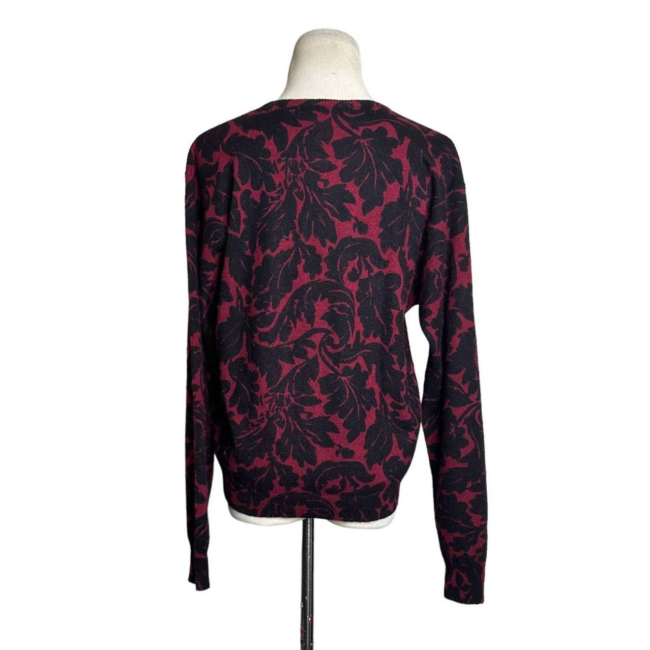 Jones New York Jones New York floral long sleeves sweater size Large Size L / US 10 / IT 46 - 2 Thumbnail