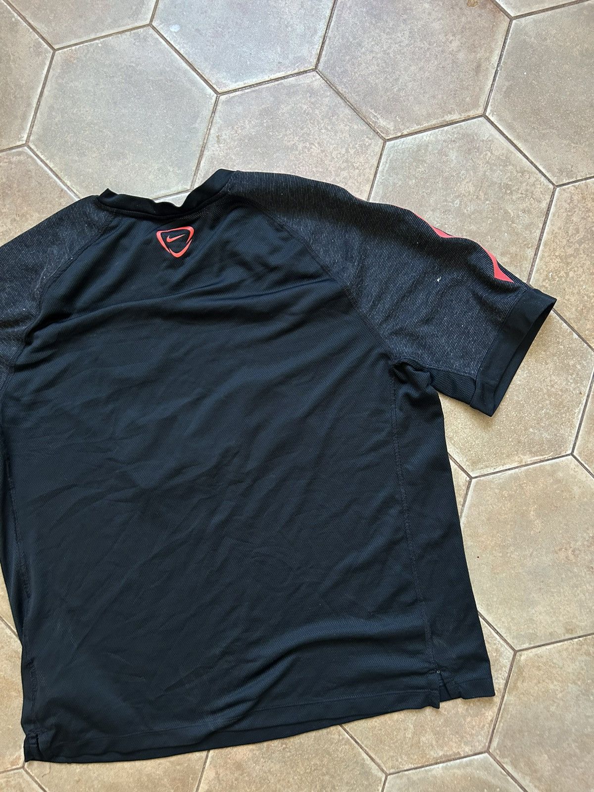 Nike MANCHESTER UNITED NIKE SOCCER JERSEY shirt Size US XL / EU 56 / 4 - 6 Thumbnail