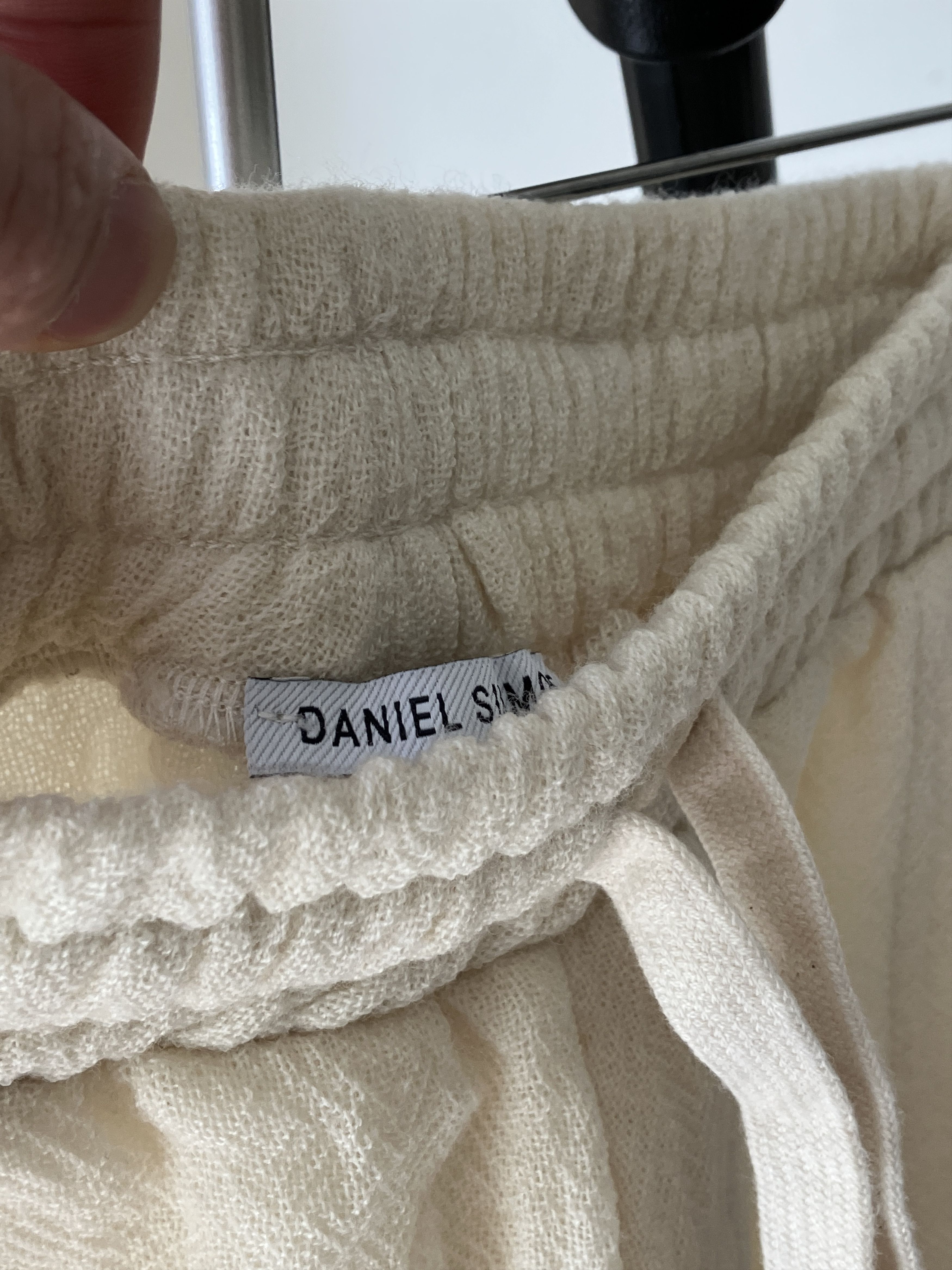 Daniel Simmons MARCELLO SHORTS V1 - CREAM (M) Size US 30 / EU 46 - 2 Thumbnail