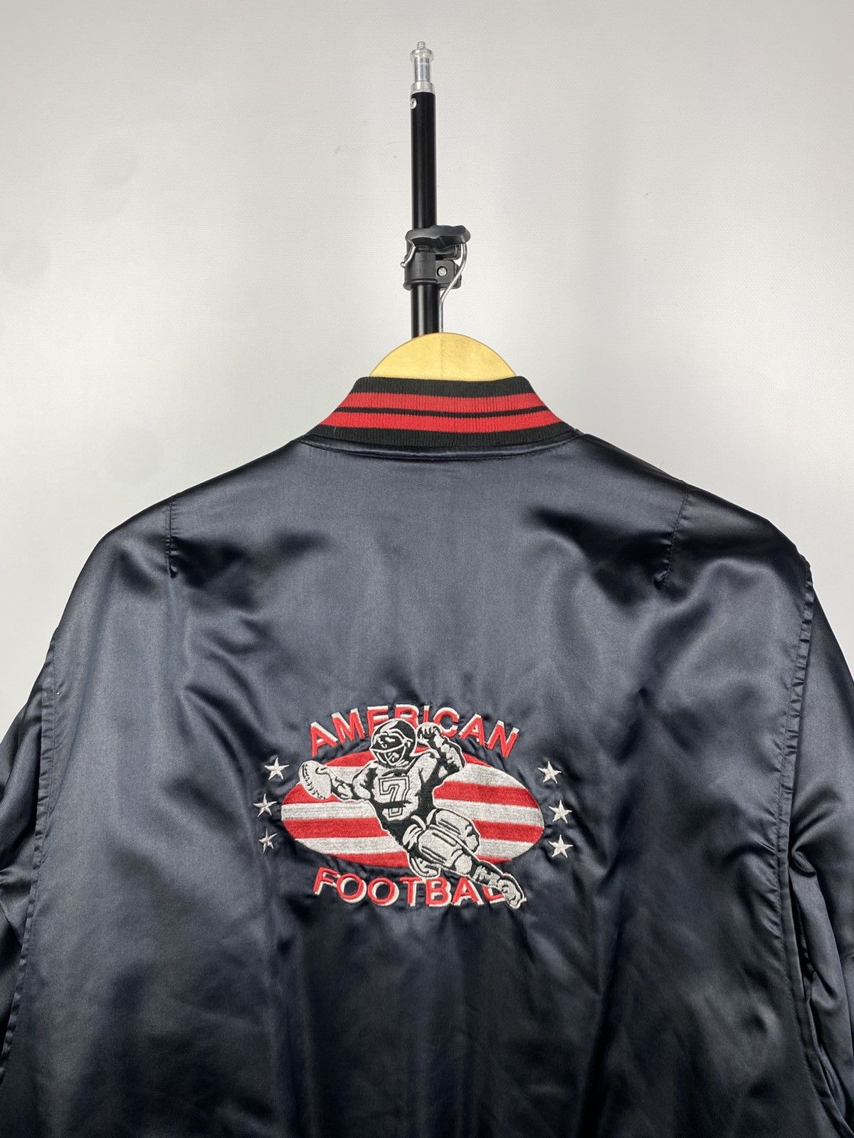 Vintage Vintage 90s USA JERSEY BIG LOGO BOMBER JACKET Size US XL / EU 56 / 4 - 11 Thumbnail
