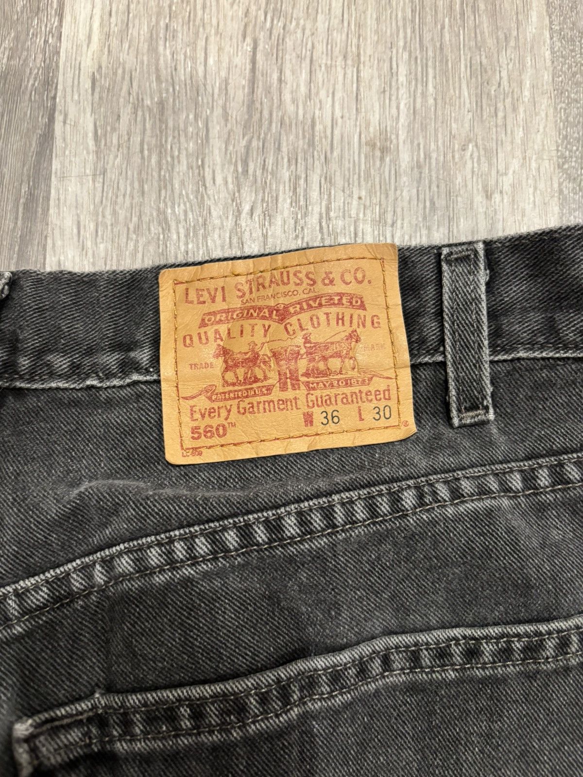 Levi's Vintage Clothing Levi’s 560 Jeans Size US 36 / EU 52 - 8 Thumbnail