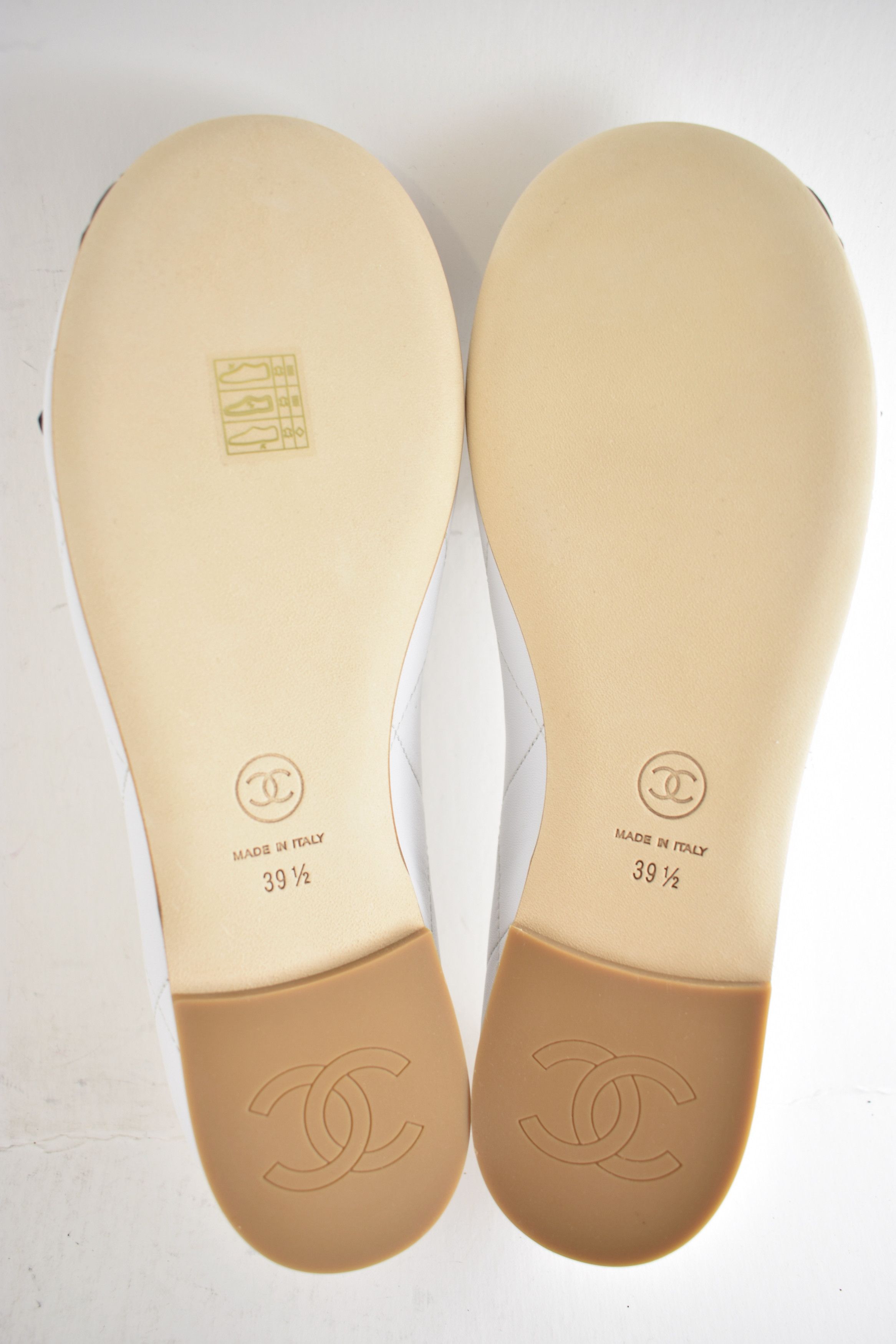 Chanel 26M Coco Beach Cambon Black Logo Ballet Ballerina Flat 39.5 Size US 9.5 / IT 39.5 - 23 Thumbnail