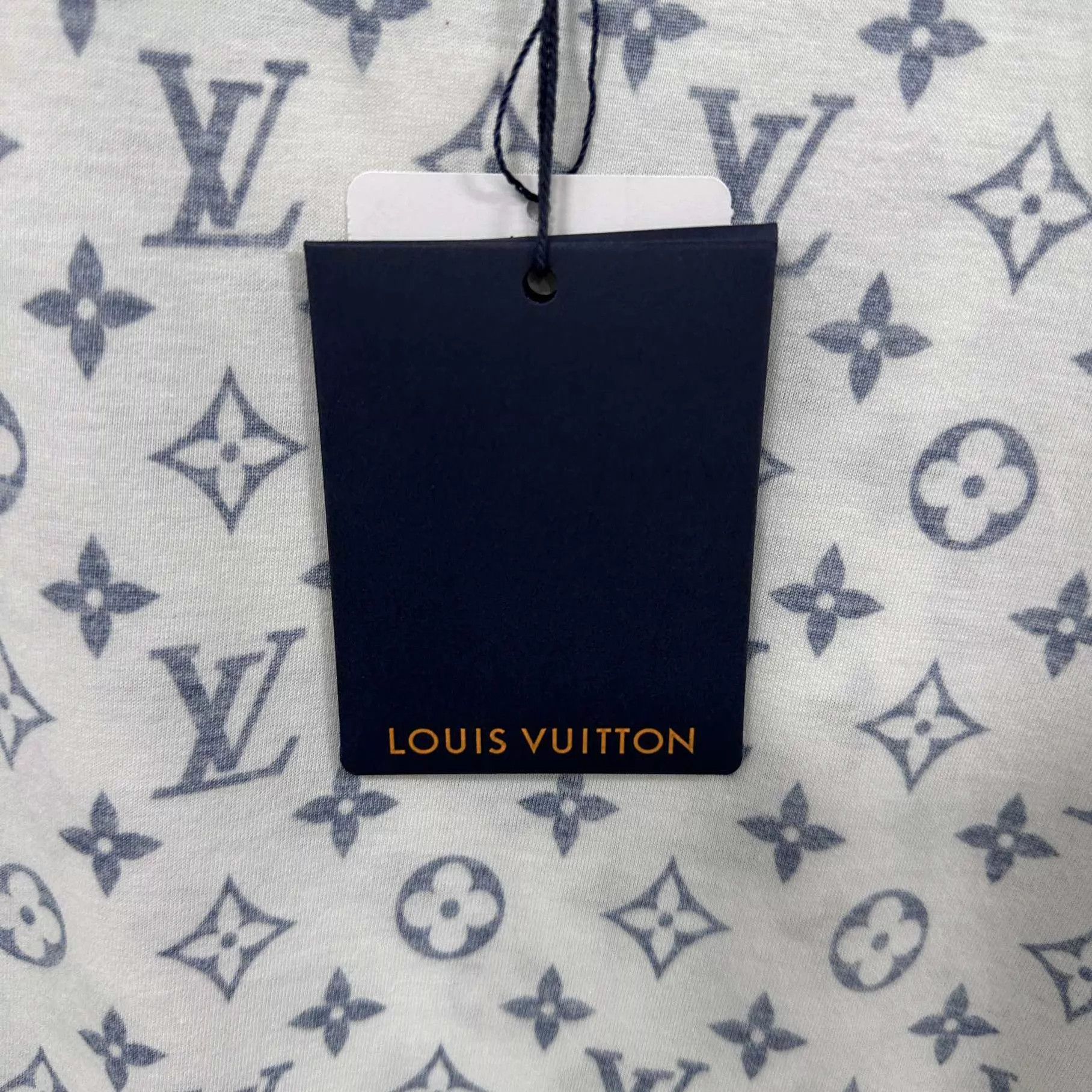 Louis Vuitton Louis Vuitton Chain Print Short Sleeve Tee S Size S / US 4 / IT 40 - 5 Thumbnail