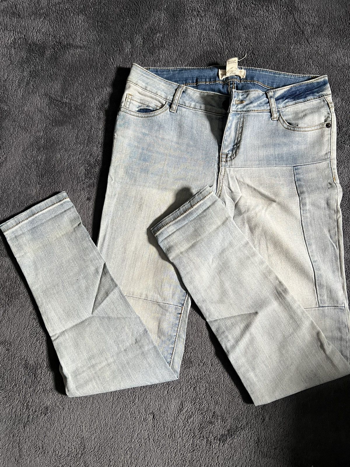 Forever 21 Forever 21 Skinny Jeans 13/14 Size 36" / US 14 / IT 50 - 1 Thumbnail