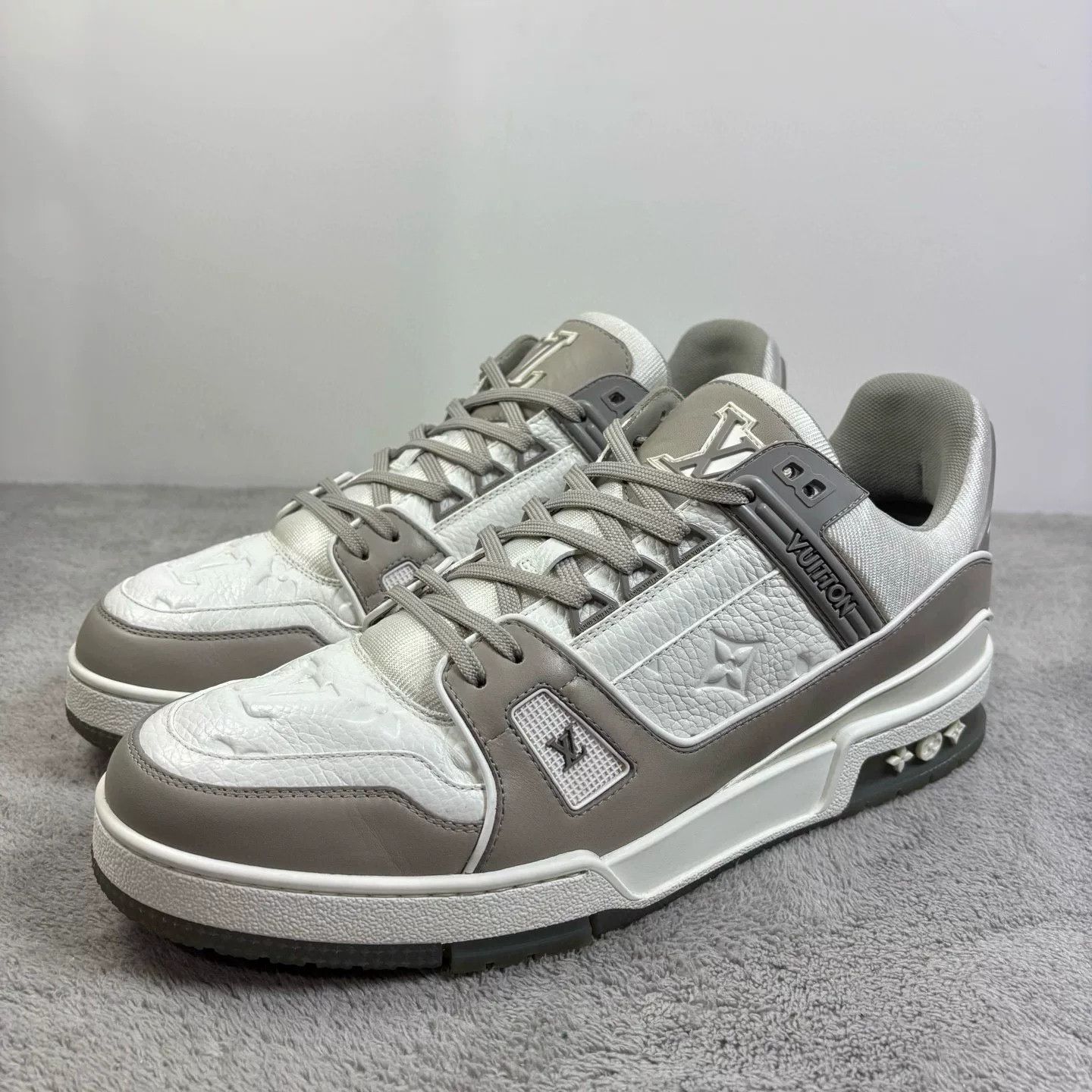 Louis Vuitton Louis Vuitton Training Printed White Lowtop Sneakers 43 Men Size US 10 / EU 43 - 1 Thumbnail