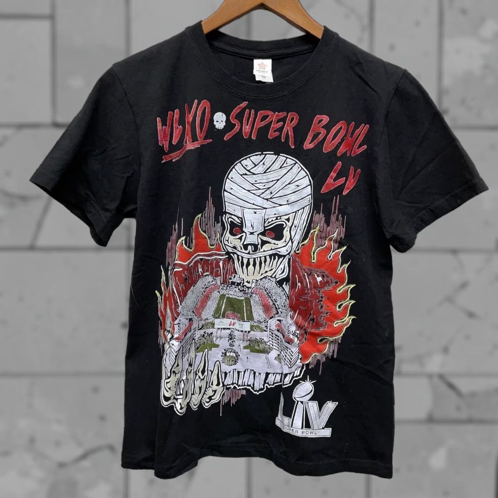 Vintage WLXO Super Bowl black graphic Tee Mens Size M Size US M / EU 48-50 / 2 - 1 Thumbnail