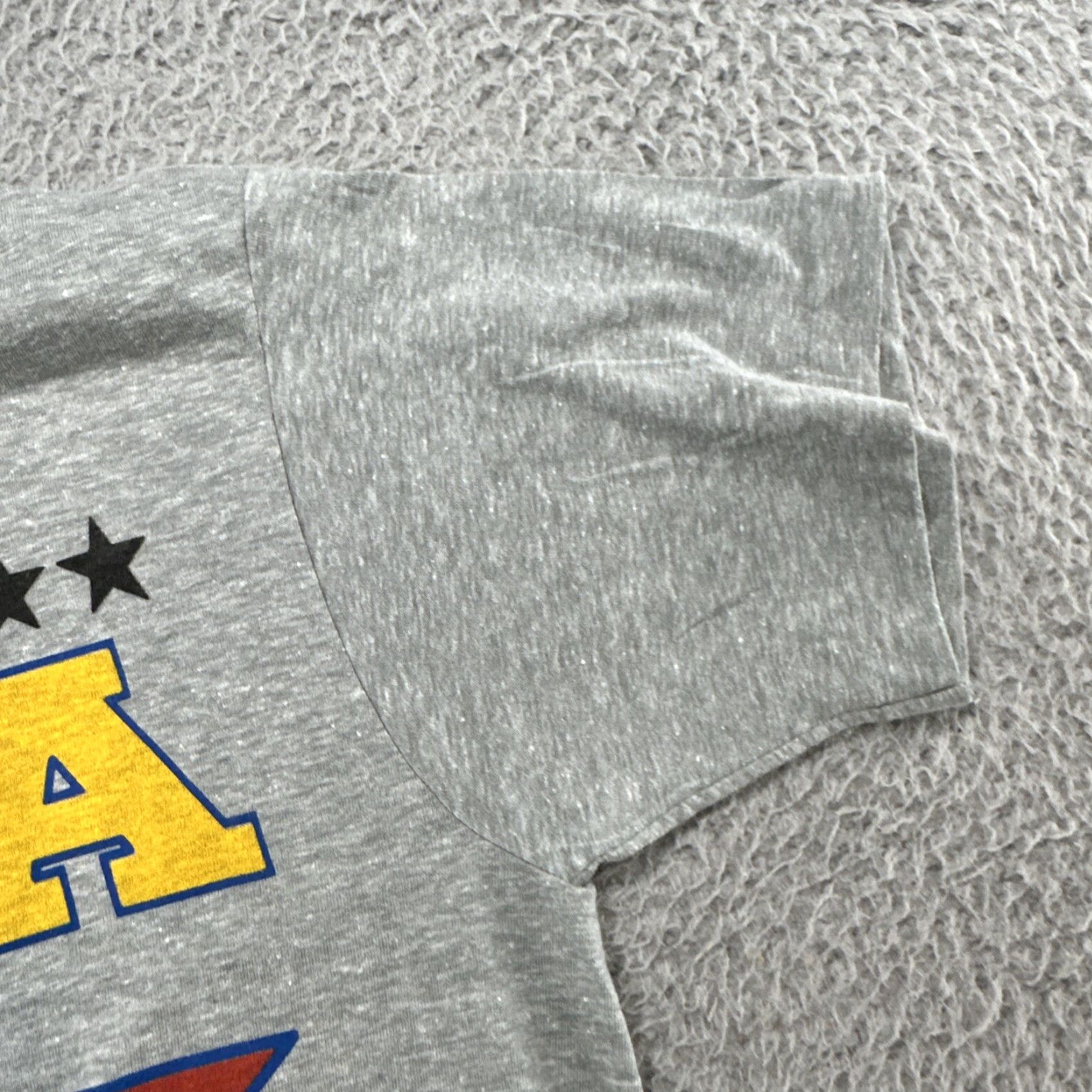 NBA VINTAGE Detroit Pistons 1989 NBA Champions T-Shirt Size Medium Single Stitch Gray Men Shirt 80s 90s Sports Pistons Mens Size US M / EU 48-50 / 2 - 6 Thumbnail