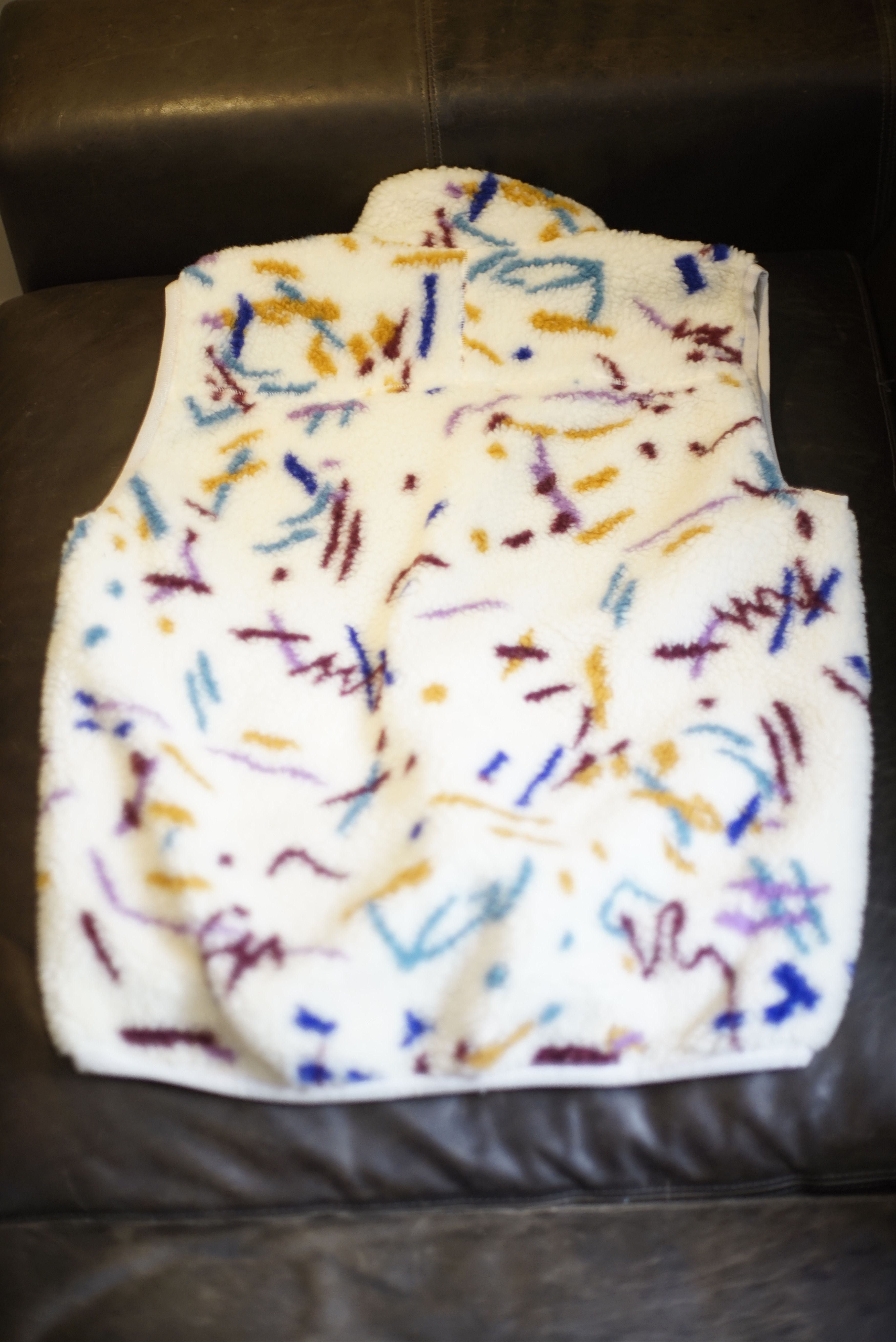 John Elliott JOHN ELLIOTT White Memphis Jacquard Multicolor Vest Size L Size US L / EU 52-54 / 3 - 4 Thumbnail
