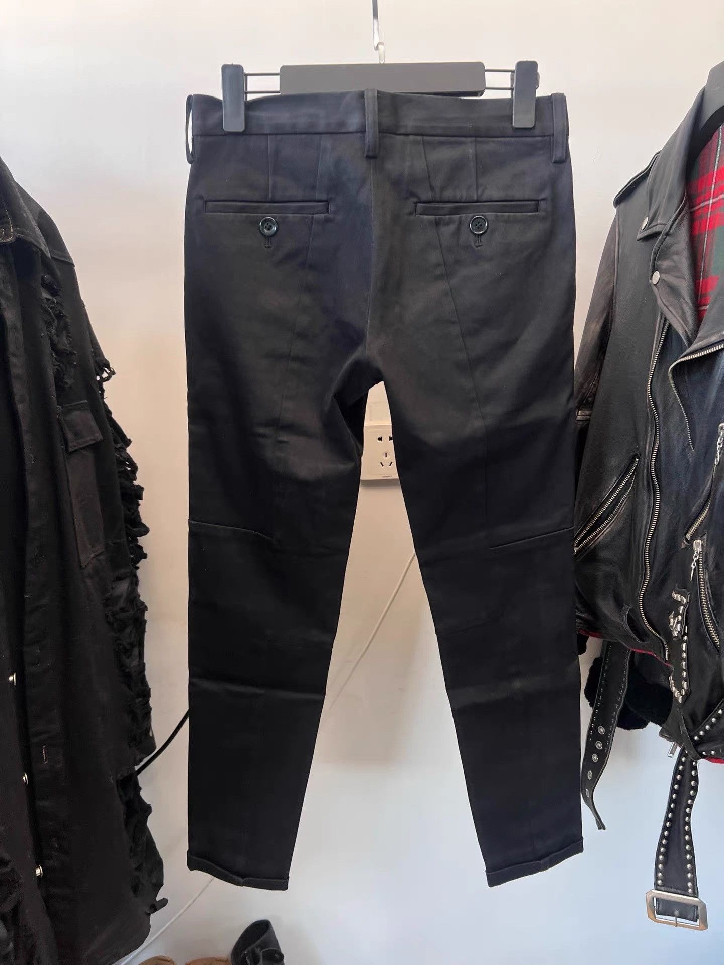 Undercover Undercover Jun Takahashi Straight Cropped Trousers K35 Size US 29 - 2 Thumbnail