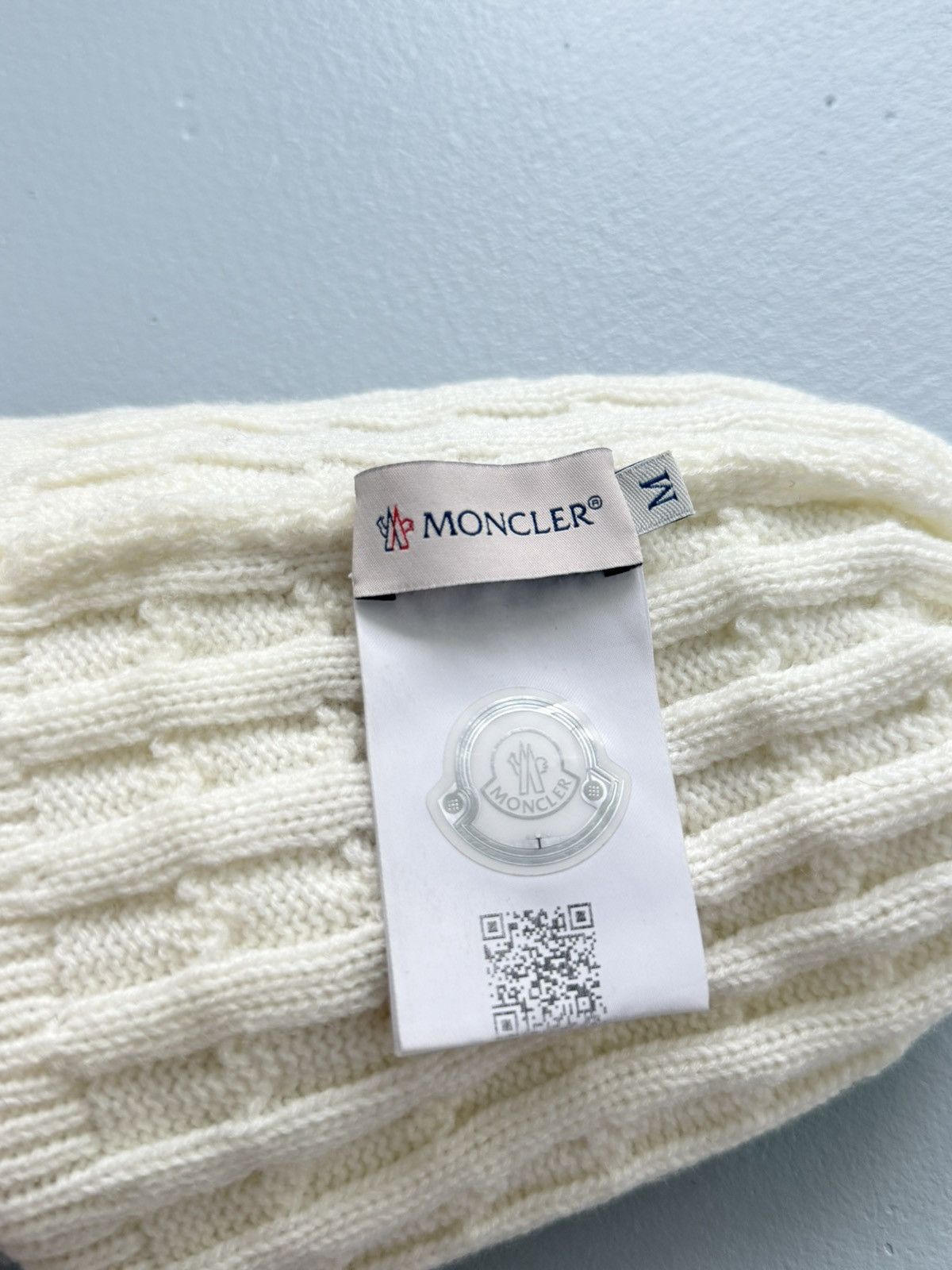 Moncler Moncler Beanie Knit Ivory Hats Ledies Size ONE SIZE - 10 Thumbnail