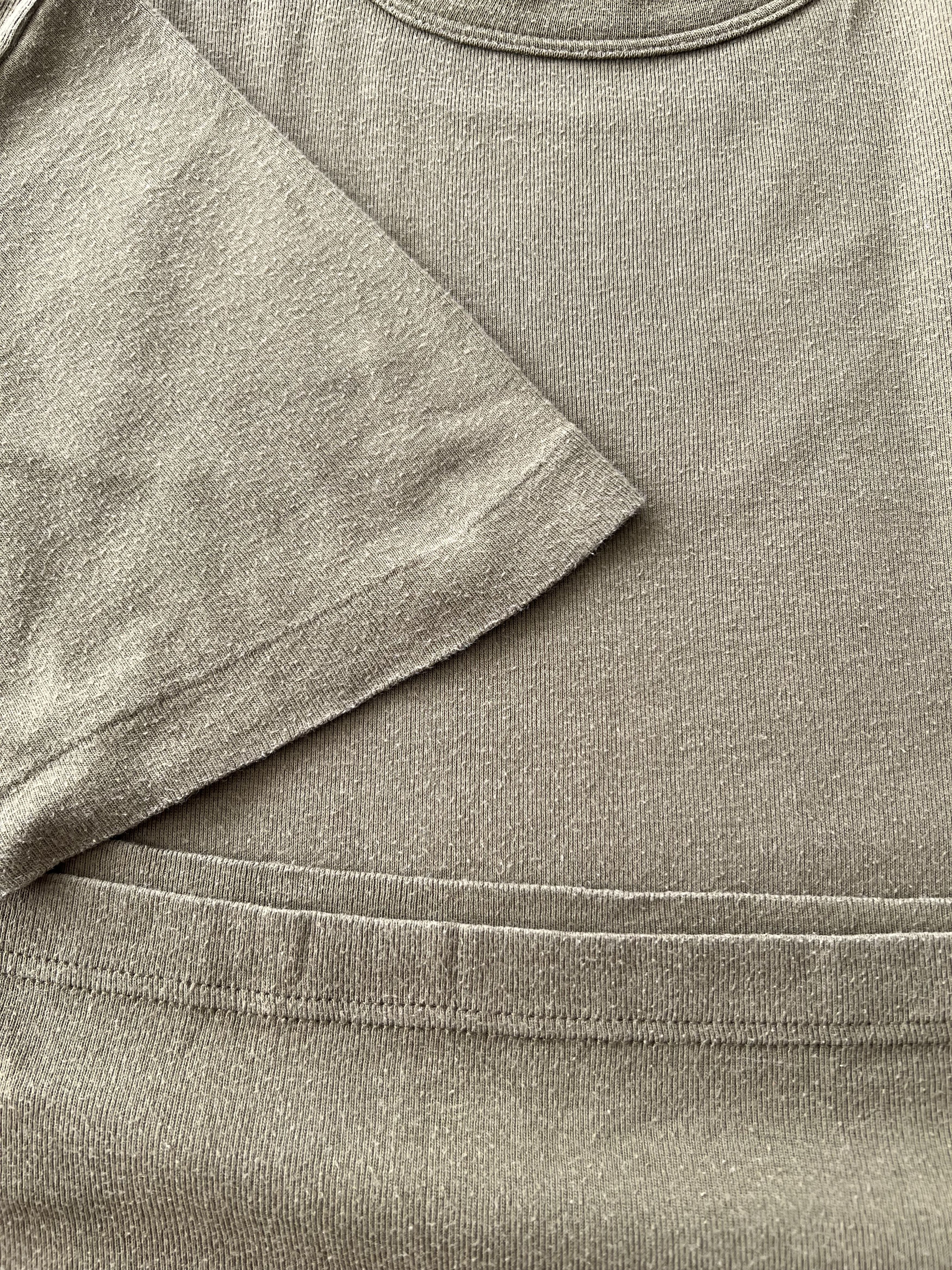 Vintage Vintage Swiss Army Switzerland Suisse Single Stitch T-shirt Size US M / EU 48-50 / 2 - 6 Thumbnail