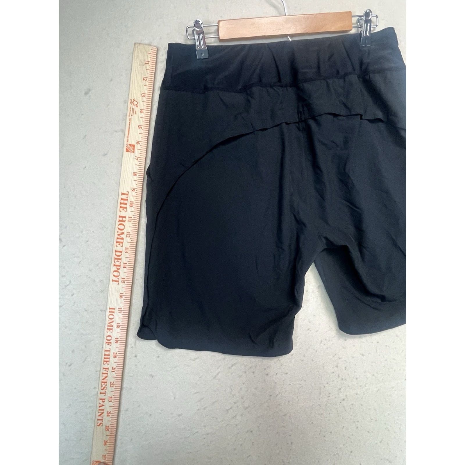 Vintage Baleaf Sports Bermuda Shorts Mens L Black Athletic Shorts Tie Elastic Waist Flat Front Regular Cotton Sports Mens Size US 33 - 6 Thumbnail