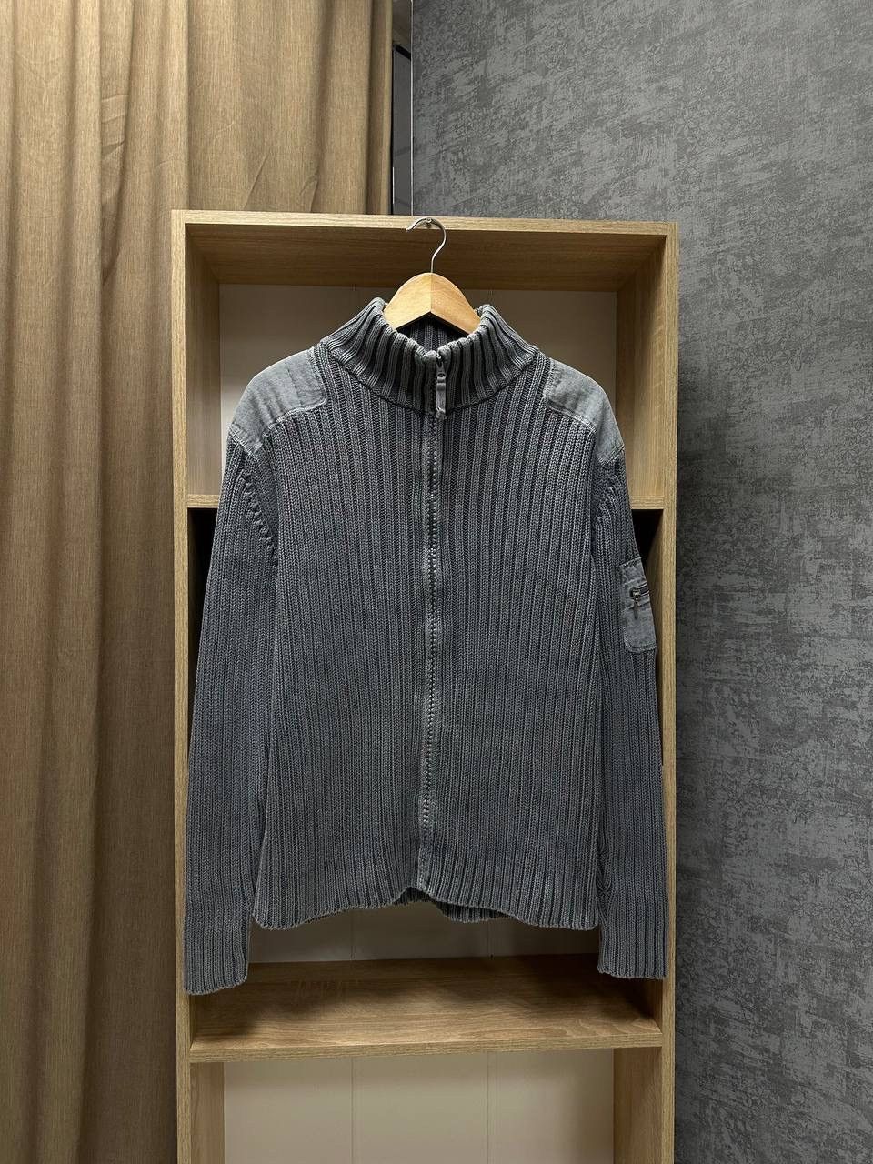 Vintage Vintage Avant Garde Gray Ribbed Knit Zip Sweater Size US L / EU 52-54 / 3 - 3 Thumbnail