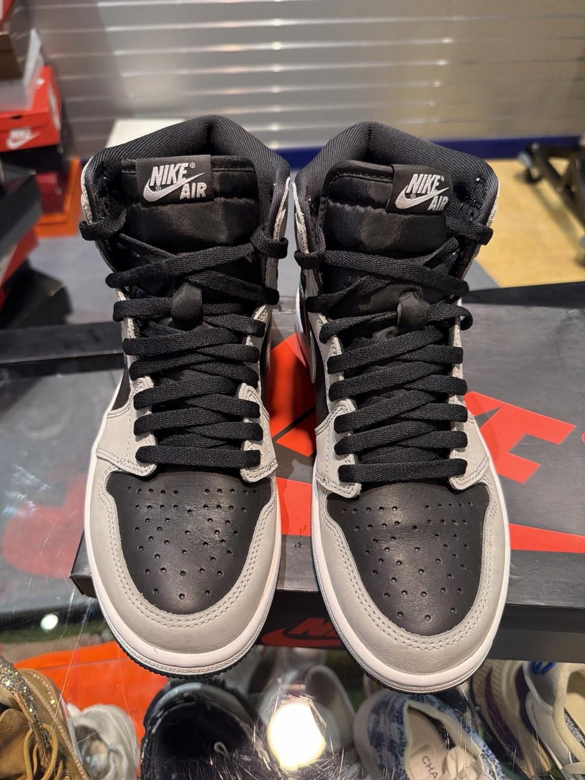Jordan Brand Size 8.5 - Jordan 1 Retro OG High Shadow 2.0 (555088 035) Size US 8.5 / EU 41-42 - 10 Thumbnail