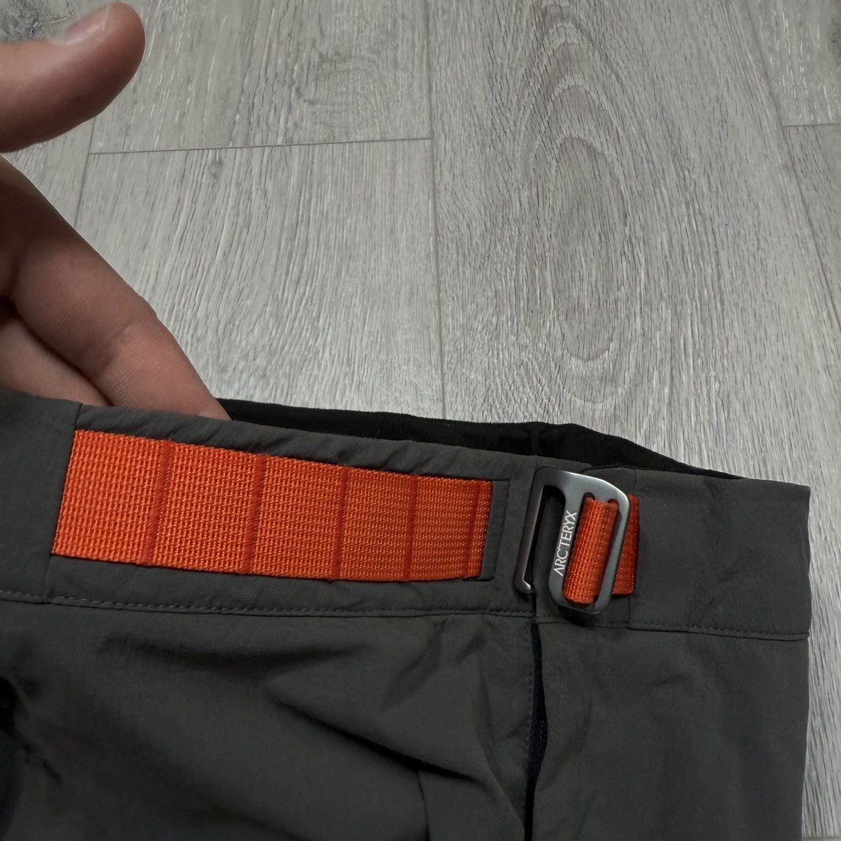 Arc'teryx Vintage Nylon Pants Arcteryx Size US 32 / EU 48 - 5 Thumbnail