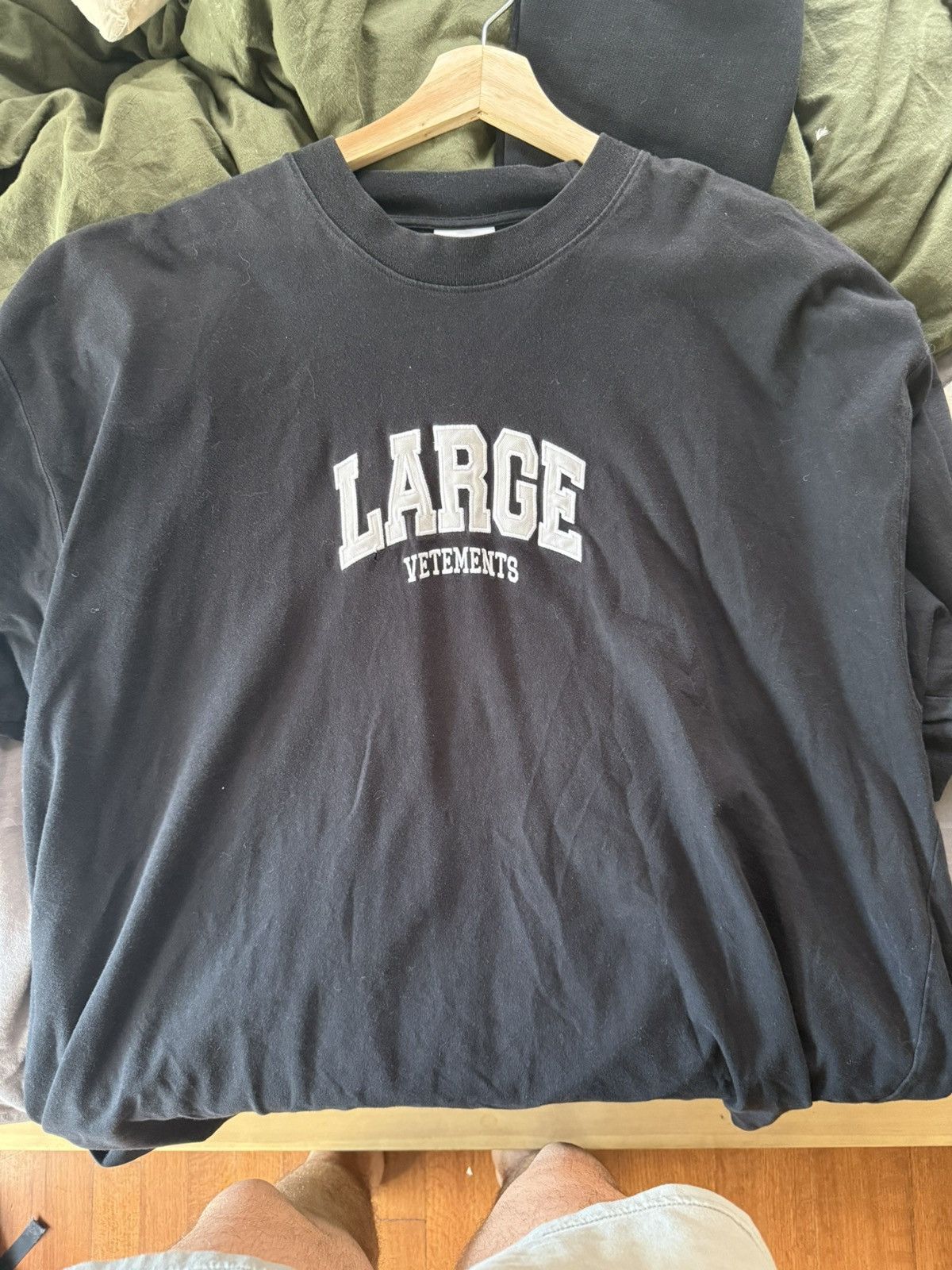 Vetements Vetements LARGE tee Size US L / EU 52-54 / 3 - 2 Thumbnail