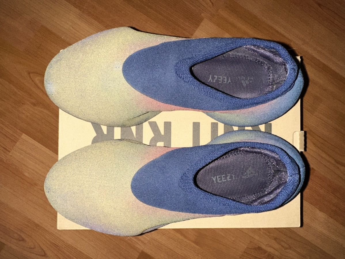 Yeezy Yeezy knit runner Size US 9.5 / EU 42-43 - 4 Thumbnail