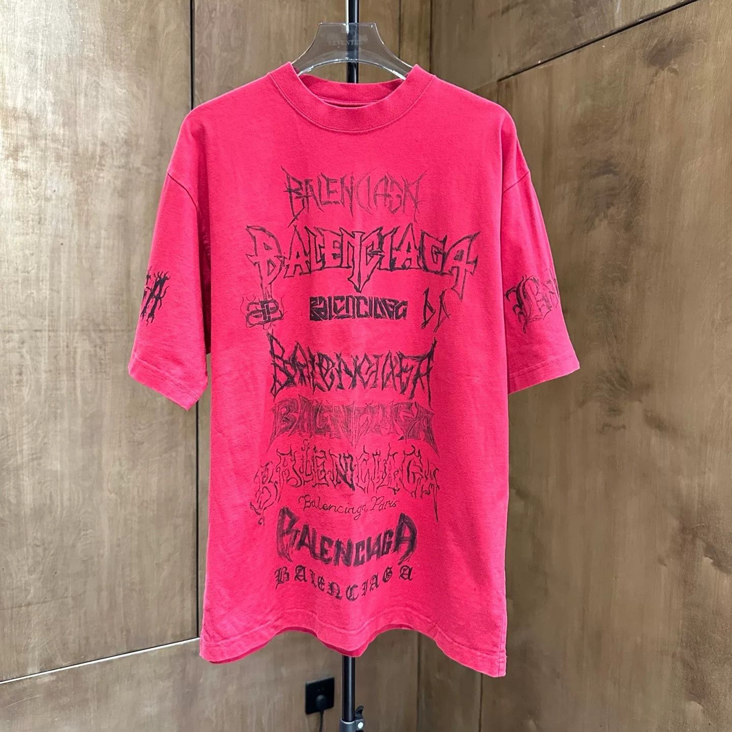 Balenciaga Balenciaga Limited Red T-Shirt S Women Size S / US 4 / IT 40 - 1 Thumbnail