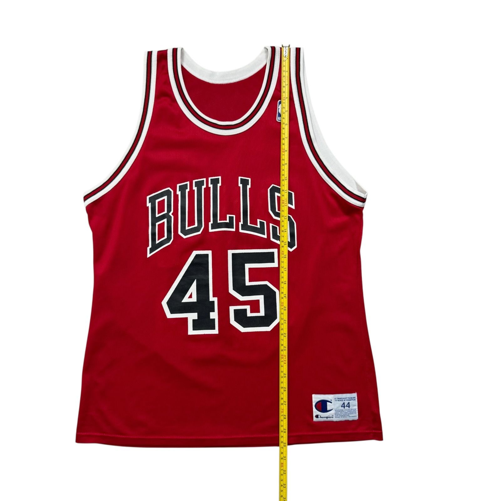 NBA VTG 90s CHICAGO BULLS MICHAEL JORDAN #45 CHAMPION JERSEY Size US L / EU 52-54 / 3 - 7 Thumbnail