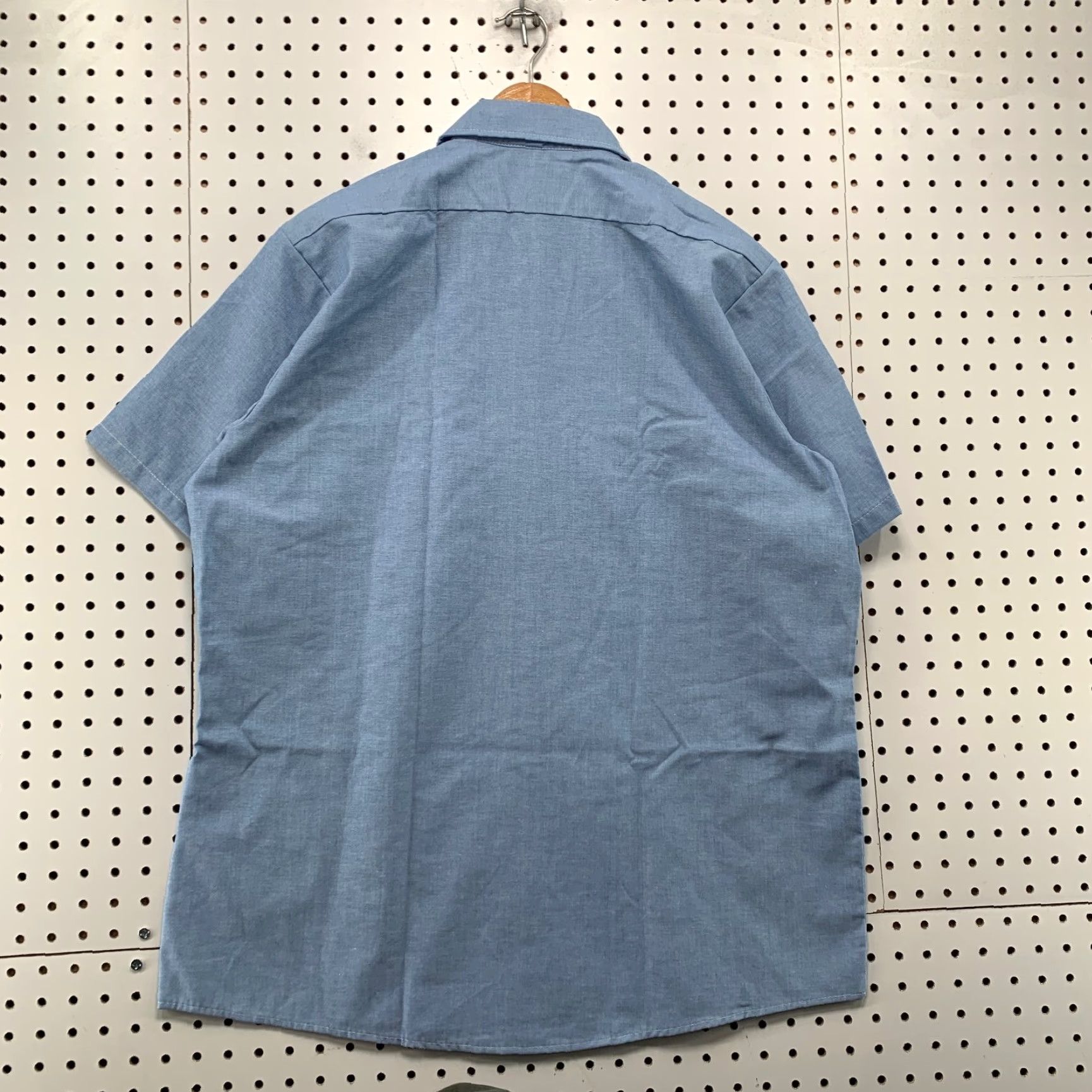 Vintage VINTAGE Big Ben Button Shirt Mens L Blue Chambray Short Sleeve USA Shirt Mens L Blue Chambray Short Sleeve USA Size US L / EU 52-54 / 3 - 2 Thumbnail