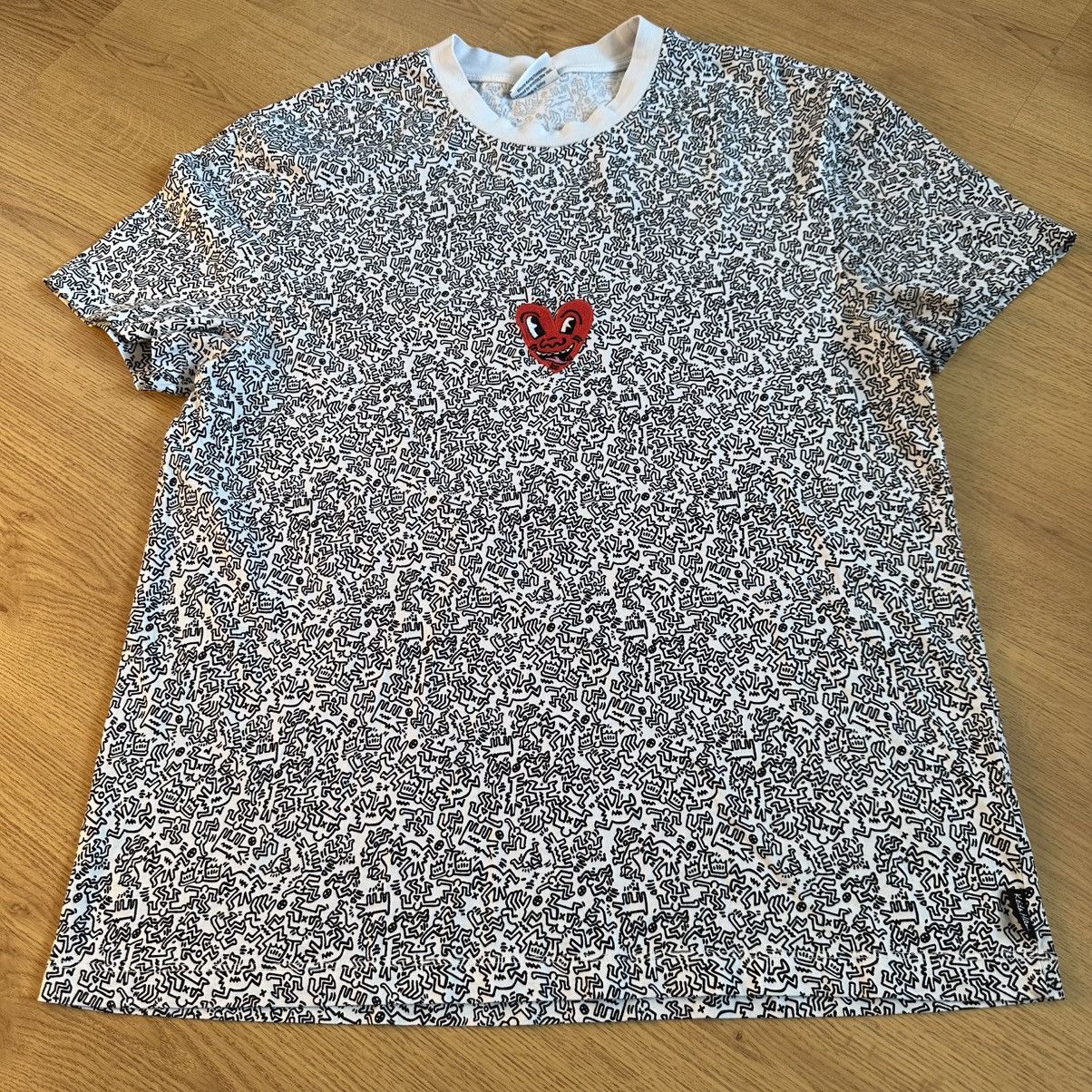 Keith Haring Keith Haring Monogram Designer T-Shirt Embroidered Heart Tee Size US L / EU 52-54 / 3 - 1 Thumbnail