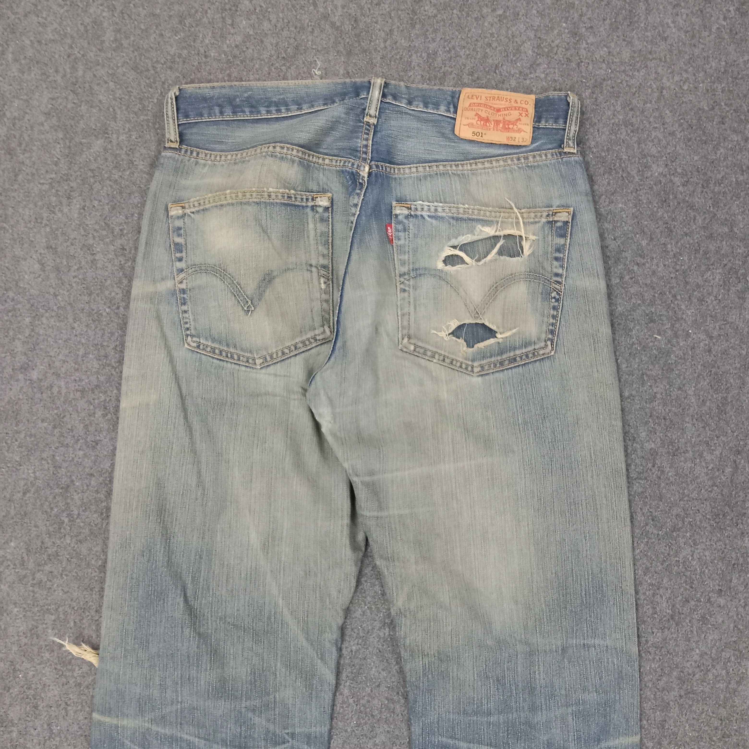 Levi's Levi's 501 Distressed Style Grunge Denim Jeans C258N22 Size US 31 - 6 Thumbnail
