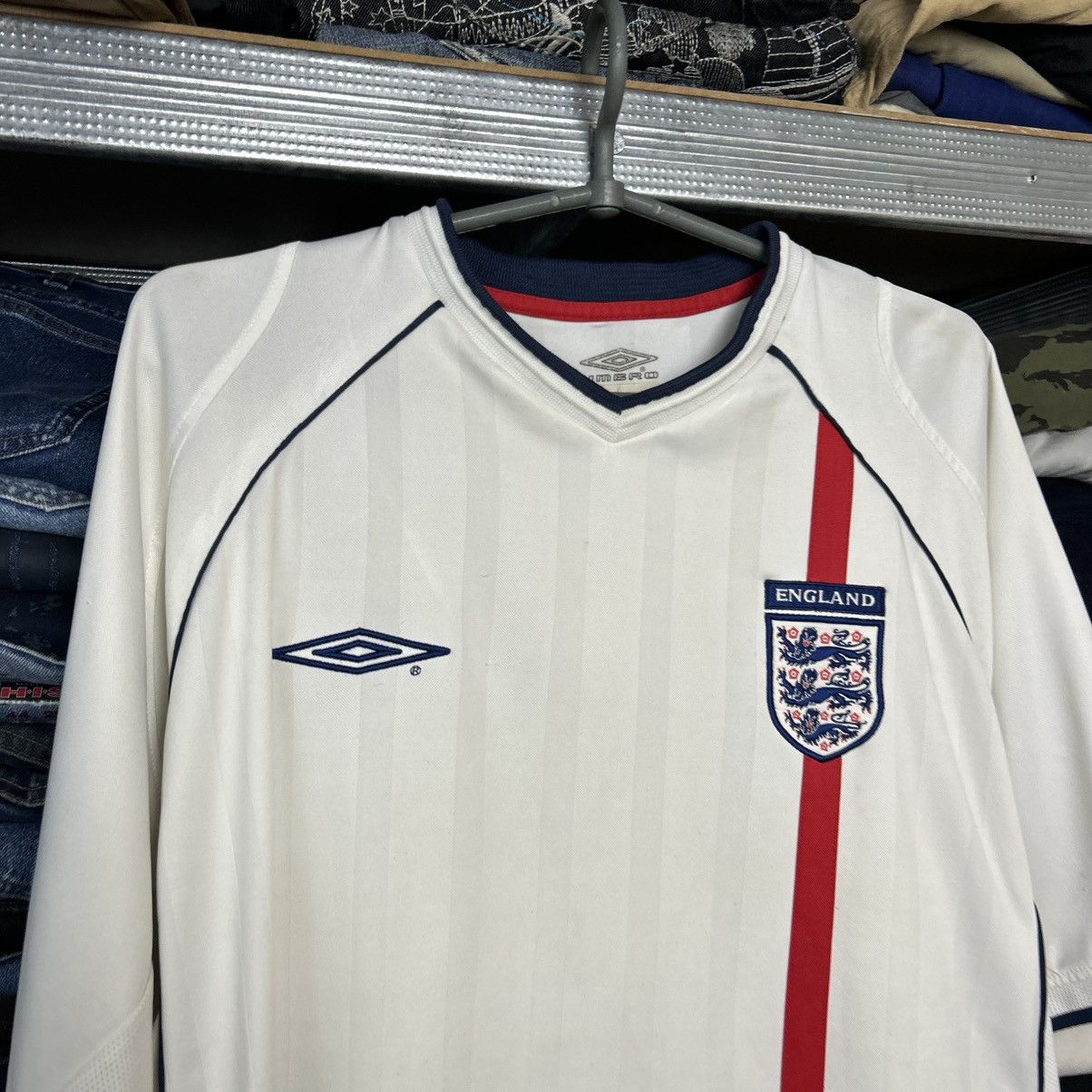 Umbro Vintage Umbro England 2001 Home Soccer jersey size XL Size US XL / EU 56 / 4 - 2 Thumbnail