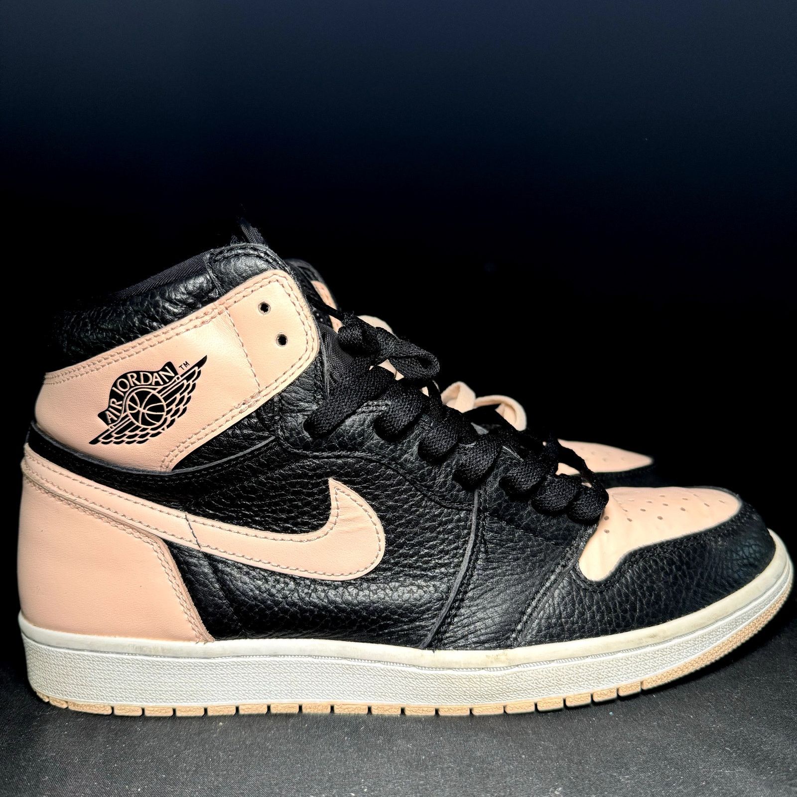 Jordan Brand × Nike Size 11.5 - Nike Air Jordan 1 Retro High OG Crimson Tint Size US 11.5 / EU 44-45 - 1 Thumbnail