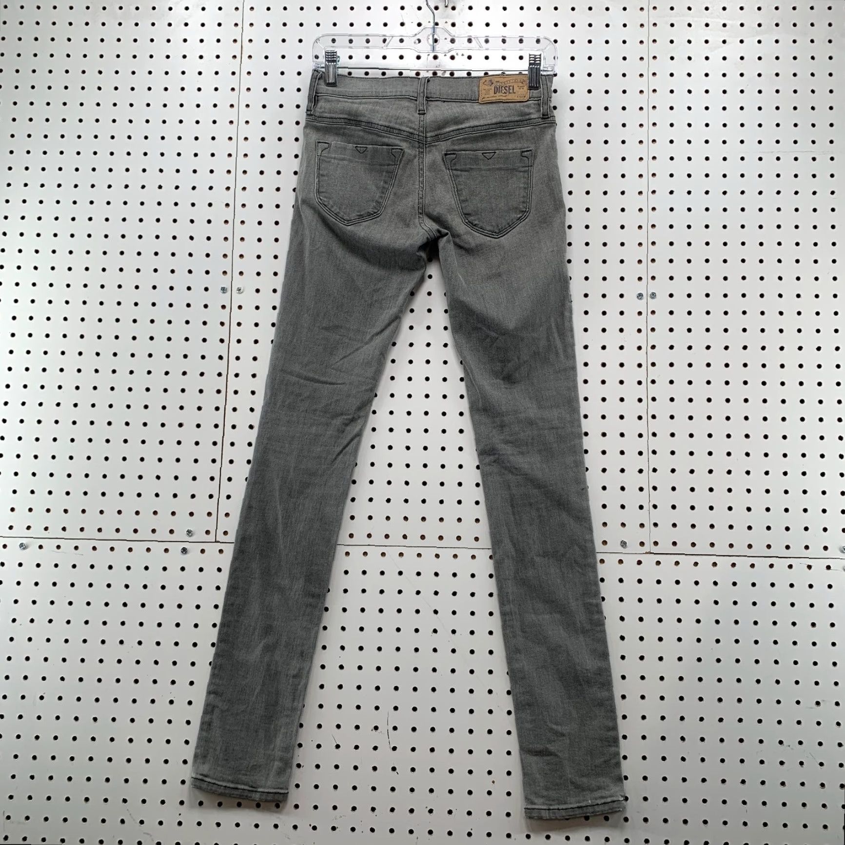 Diesel Diesel Jeans Womens 26 Gray Stretch Jeggings Low Rise 26x32.5 Slim 5-Pocket Denim Leather Logo No Vintage N/A Size 26" / US 2 / IT 38 - 5 Thumbnail