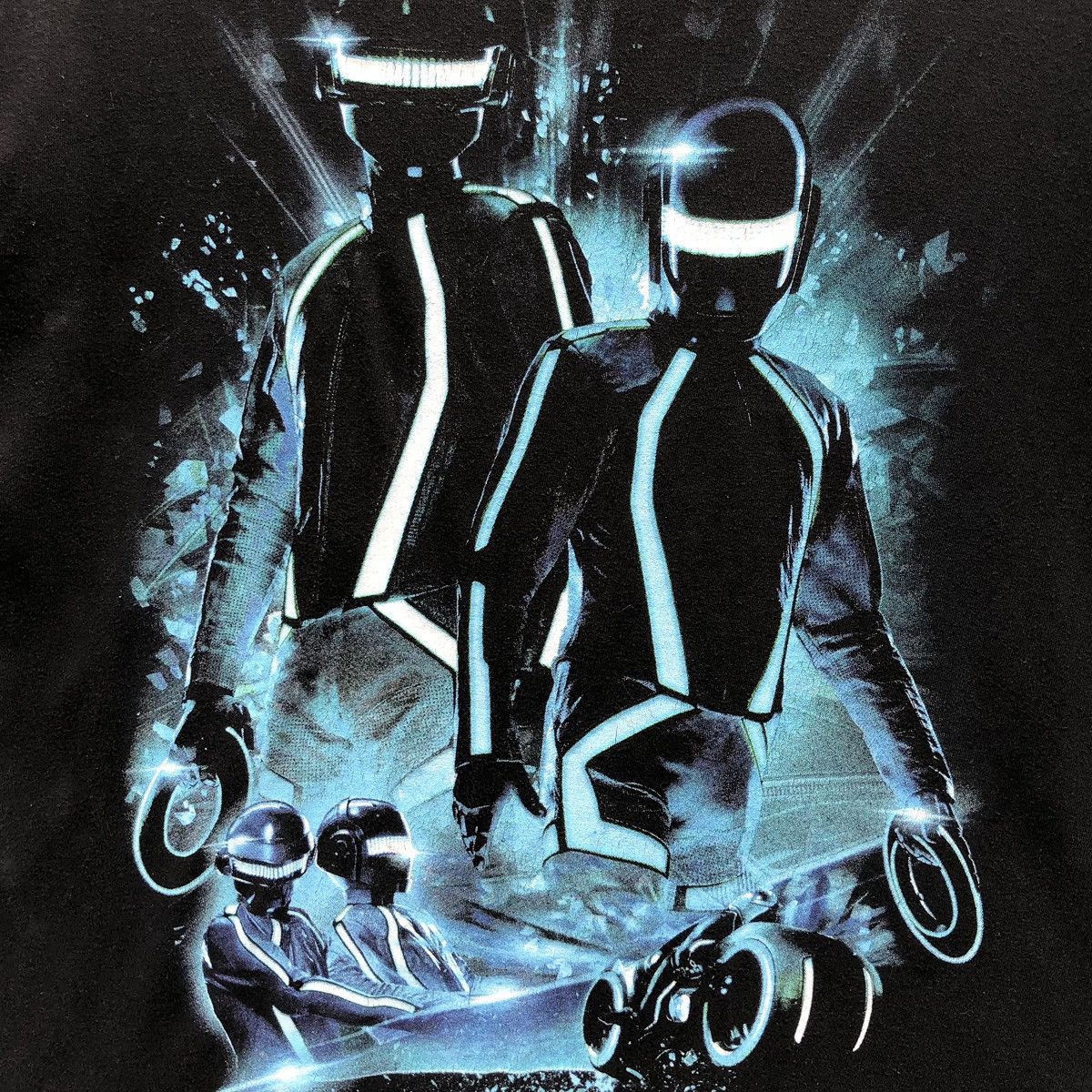 Disney Vintage Disney Merchandise Tron Legacy Daft Punk Shirt Size US M / EU 48-50 / 2 - 9 Thumbnail