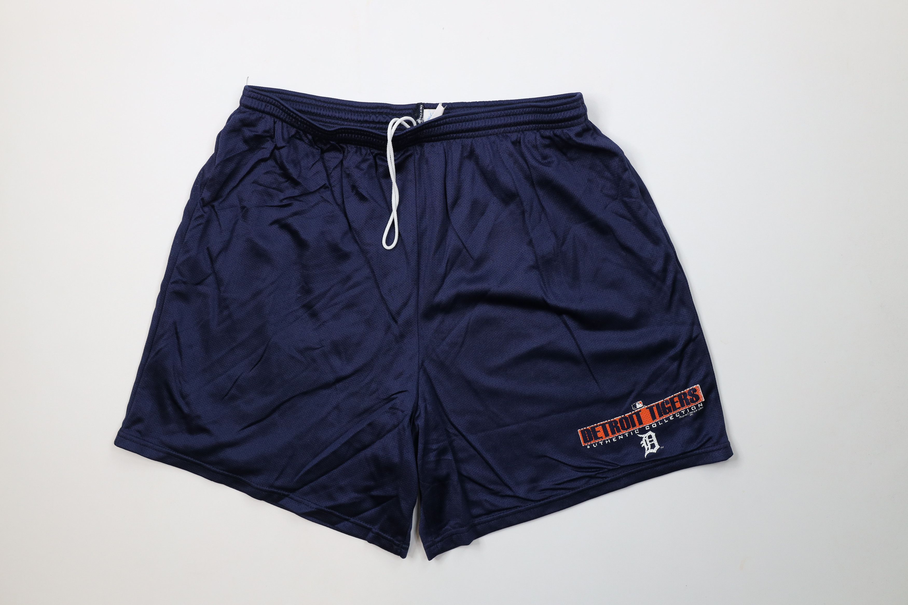 Majestic Vintage Y2K 2000 Majestic Baseball Above Knee Shorts USA Size US 36 / EU 52 - 1 Thumbnail