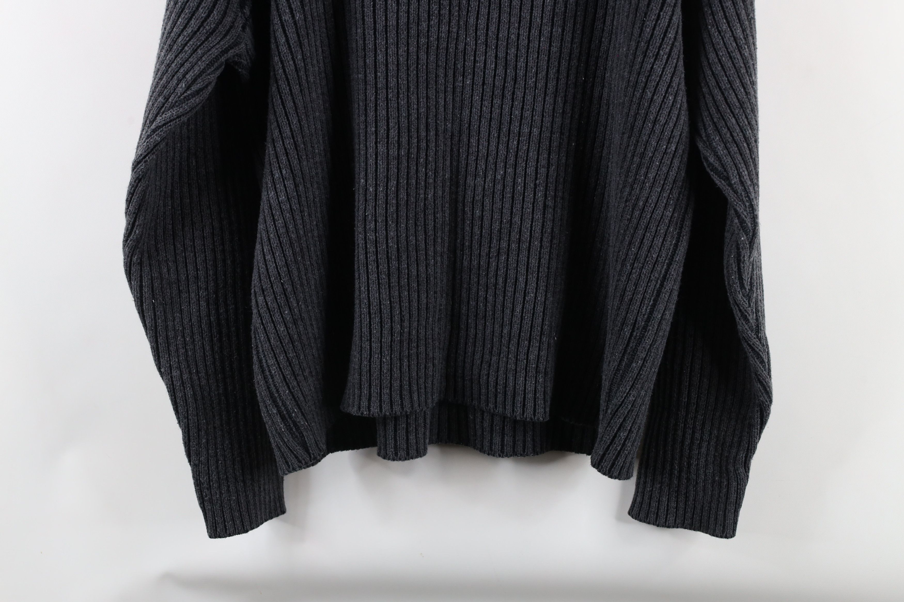 Vintage Vintage 90s Streetwear Block Ribbed Knit Crewneck Sweater Size US L / EU 52-54 / 3 - 9 Thumbnail