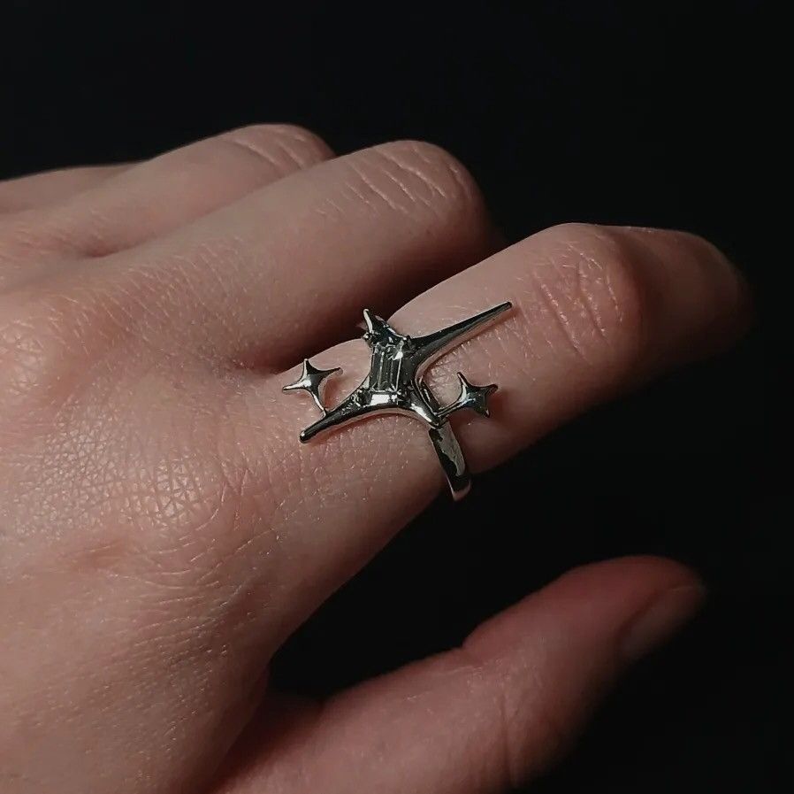 Jewelry Abstract Star Adjustable Ring Size ONE SIZE - 5 Thumbnail