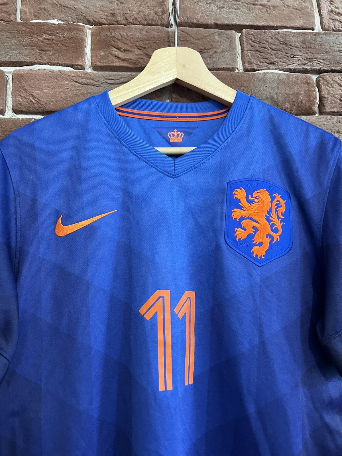 Nike Rare Nike Netherlands #11 Robben Y2K S Jersey Soccer Kit 00s Size US S / EU 44-46 / 1 - 3 Thumbnail