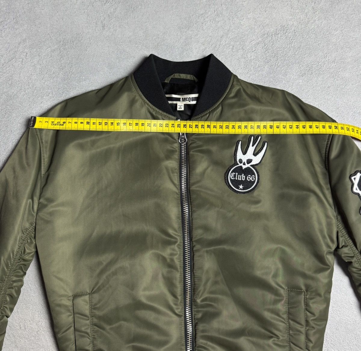 Alexander McQueen Alexander McQueen Nylon Bomber Jacket size 36 Size XS / US 0-2 / IT 36-38 - 16 Thumbnail